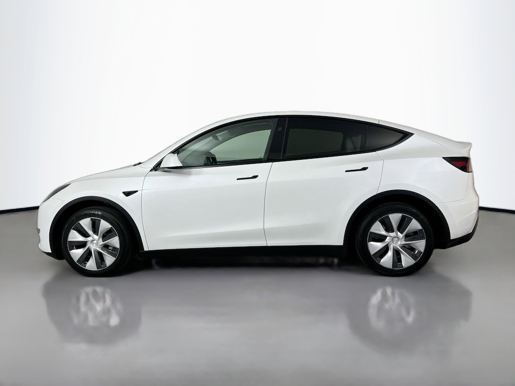 Used 2024 Tesla Model Y Long Range SUV
