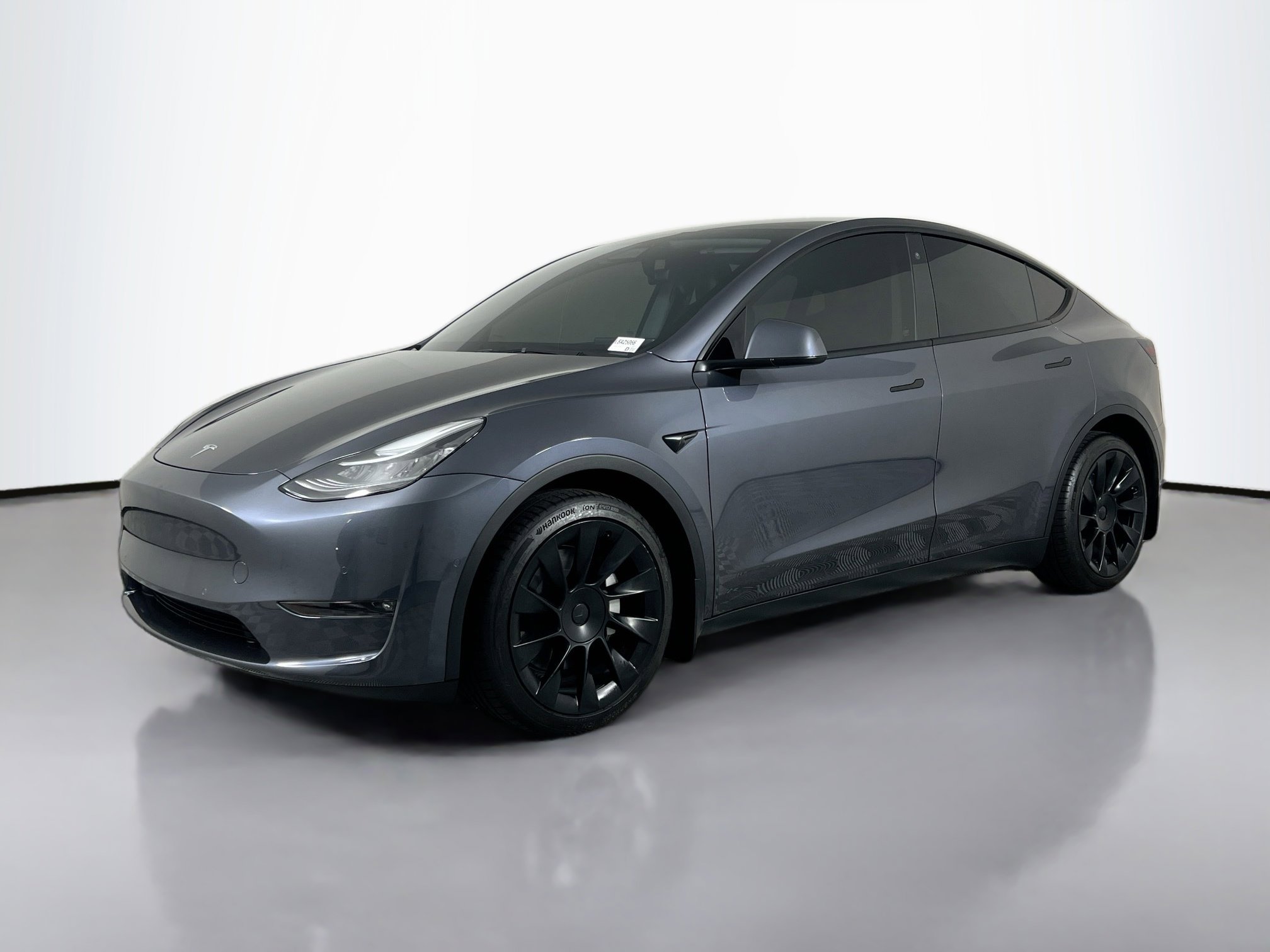 2021 Tesla Model Y Long Range photo 2