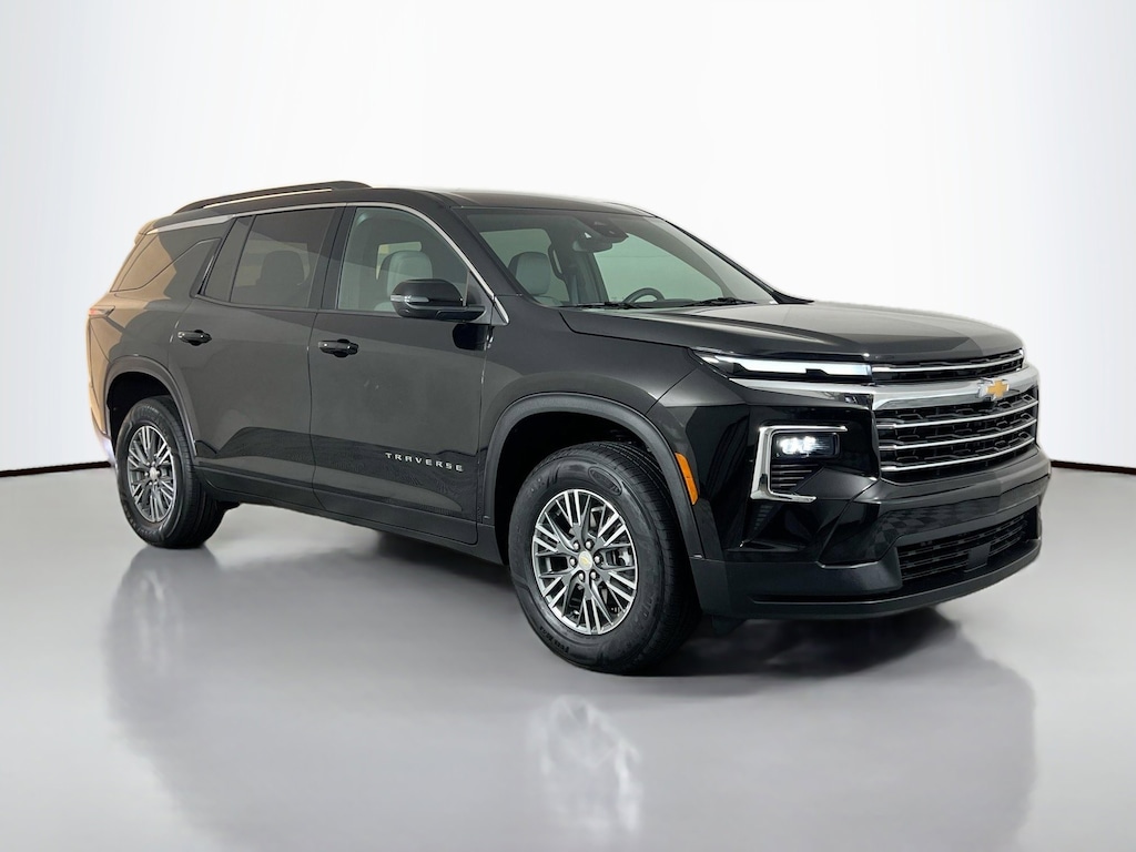 Used 2025 Chevrolet Traverse AWD LT SUV