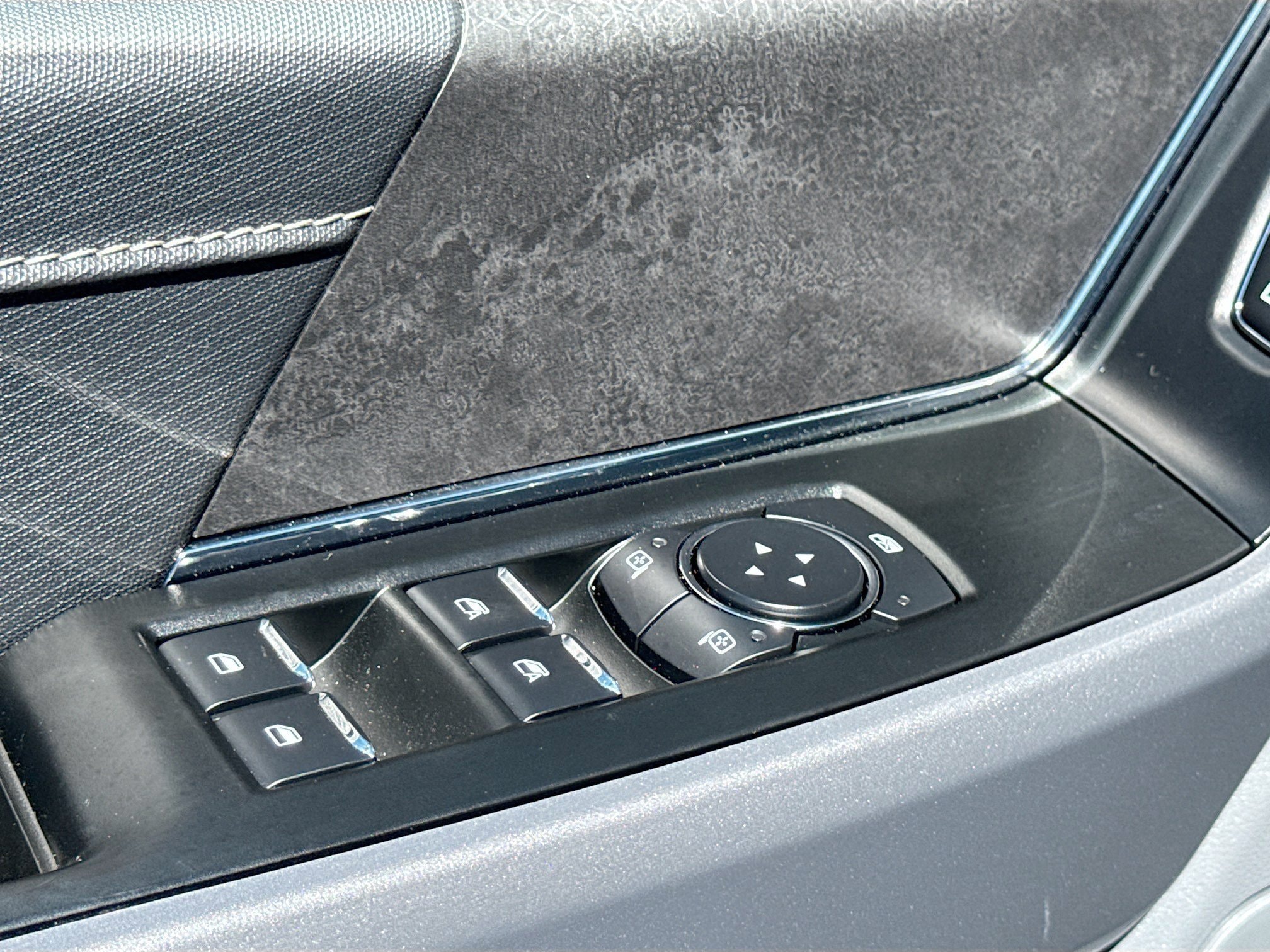 2025 Ford F-150 XLT - Photo 35
