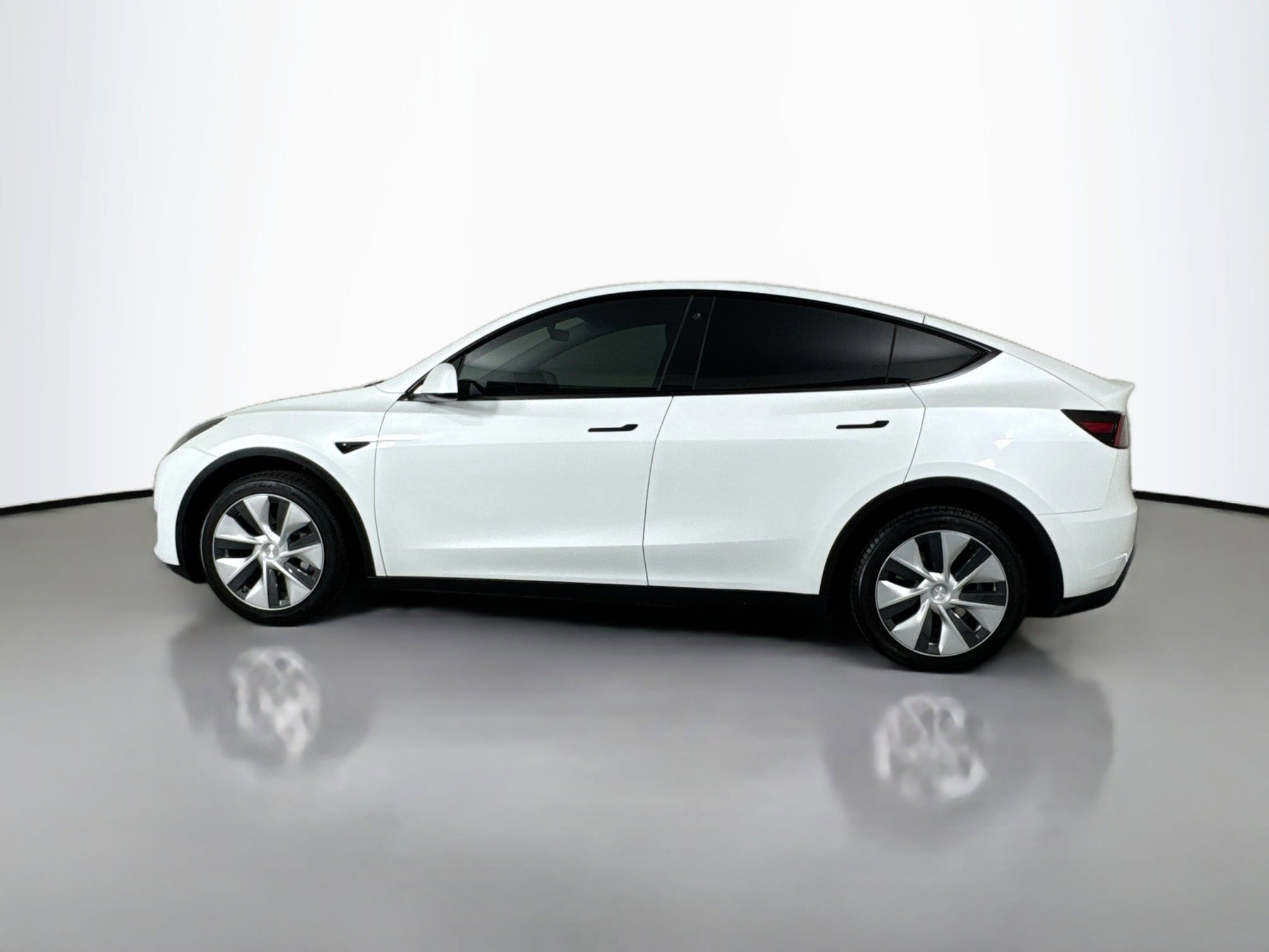 Used 2023 Tesla Model Y Long Range with VIN 7SAYGDEE4PF748596 for sale in Reno, NV