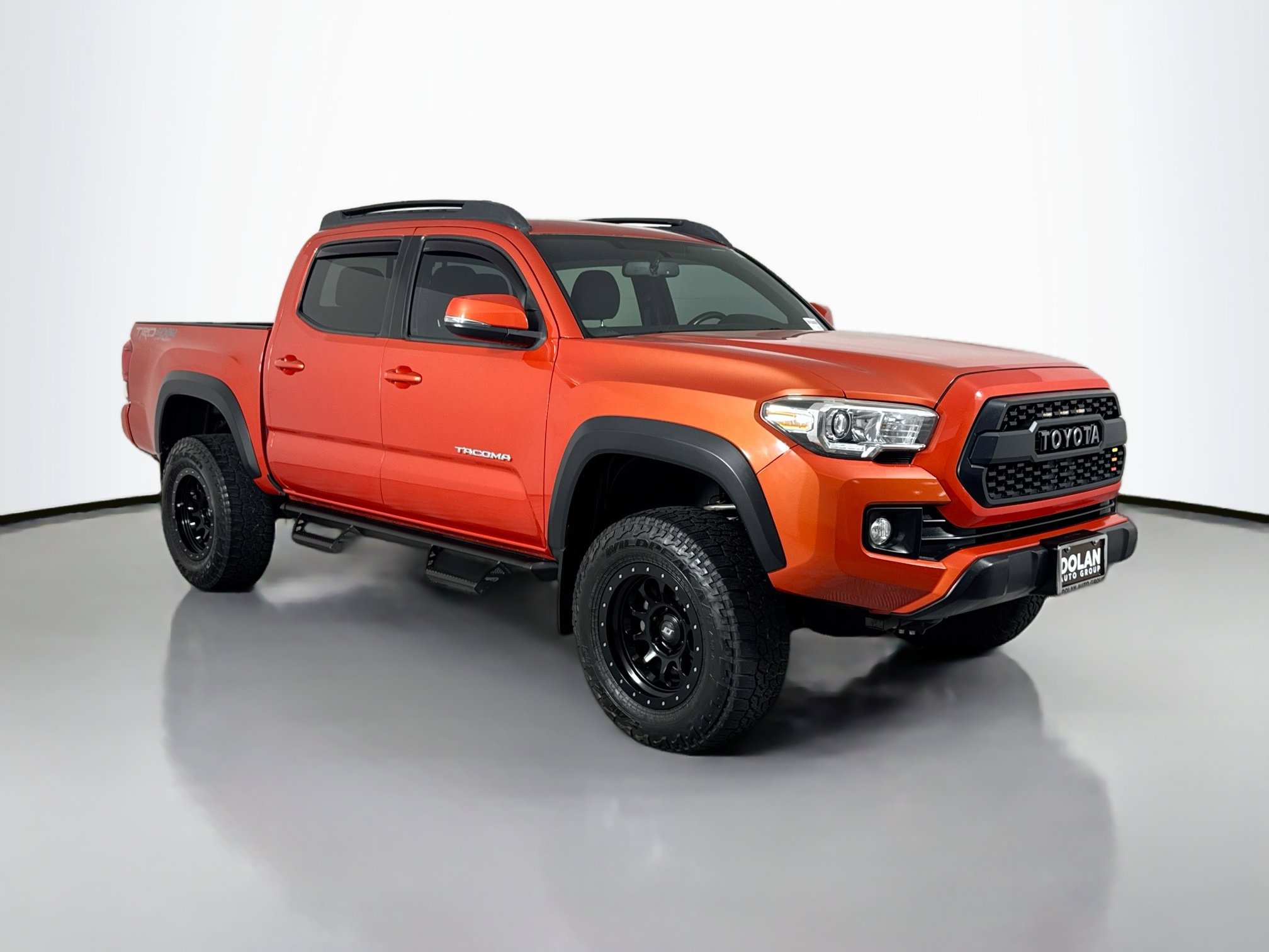 2016 Toyota Tacoma TRD Off Road Double Cab 4x4 V6 M/T SB's photo