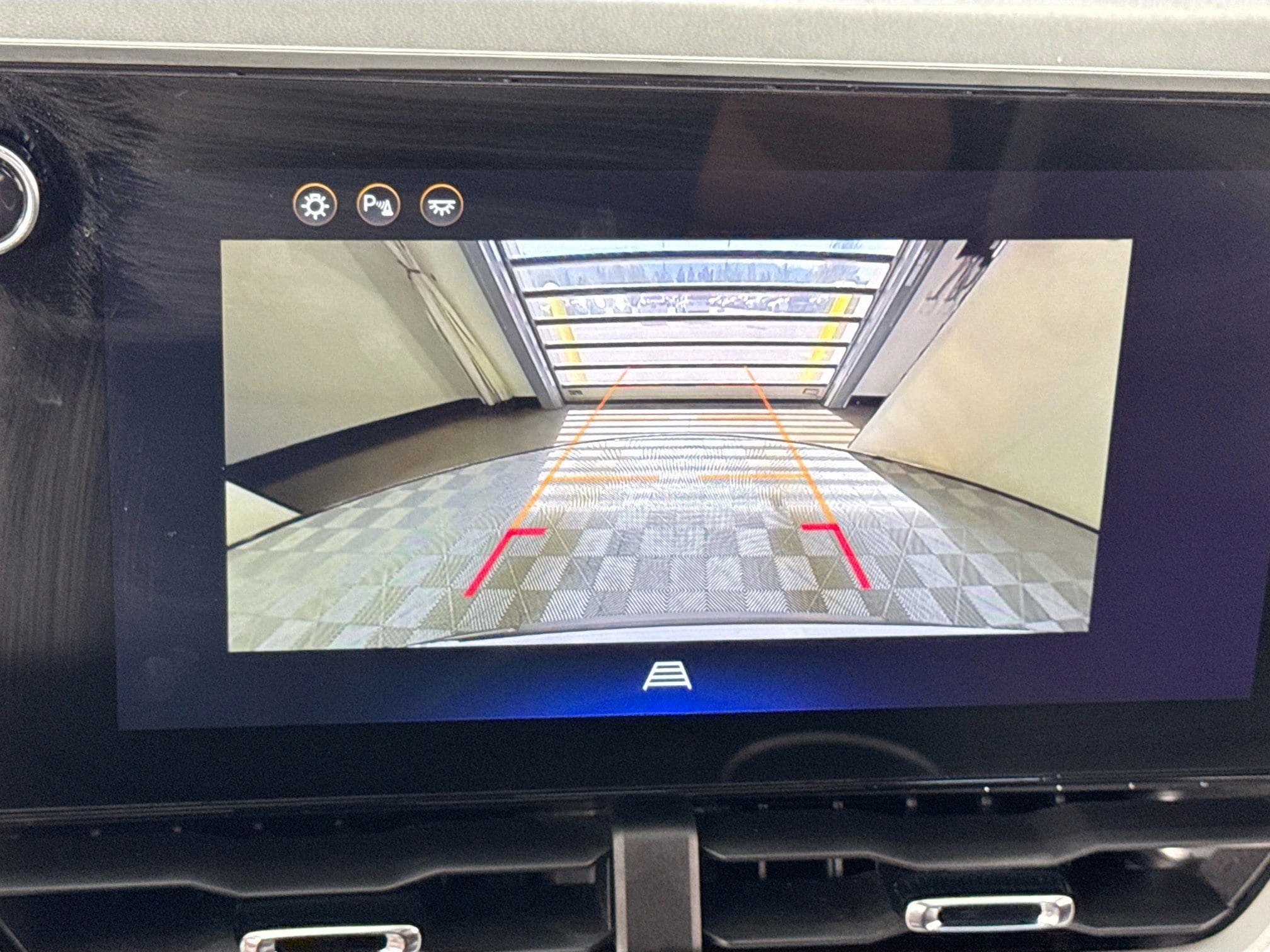 2025 Chevrolet Equinox LT - Photo 17