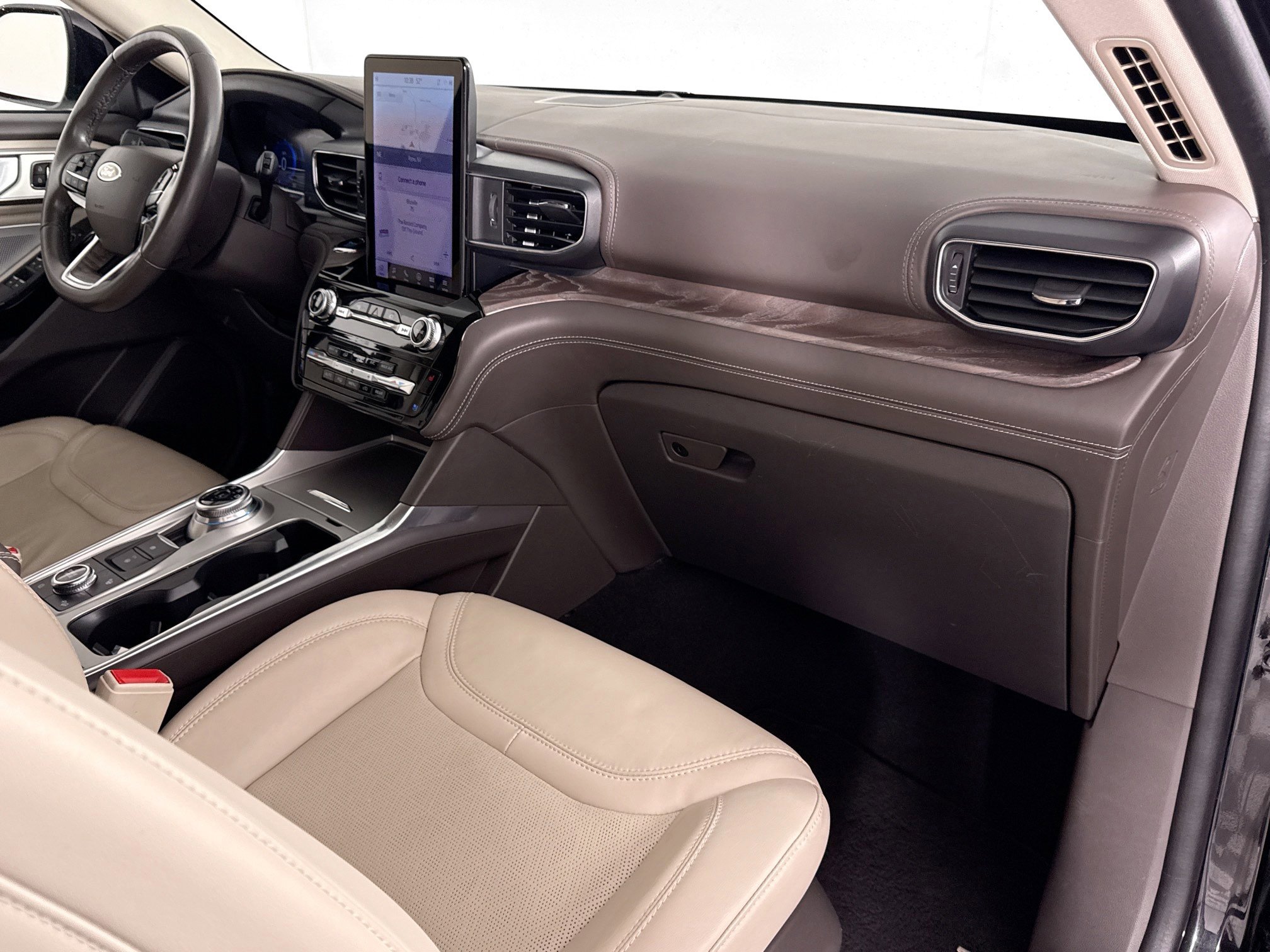 2023 Ford Explorer Platinum - Photo 29