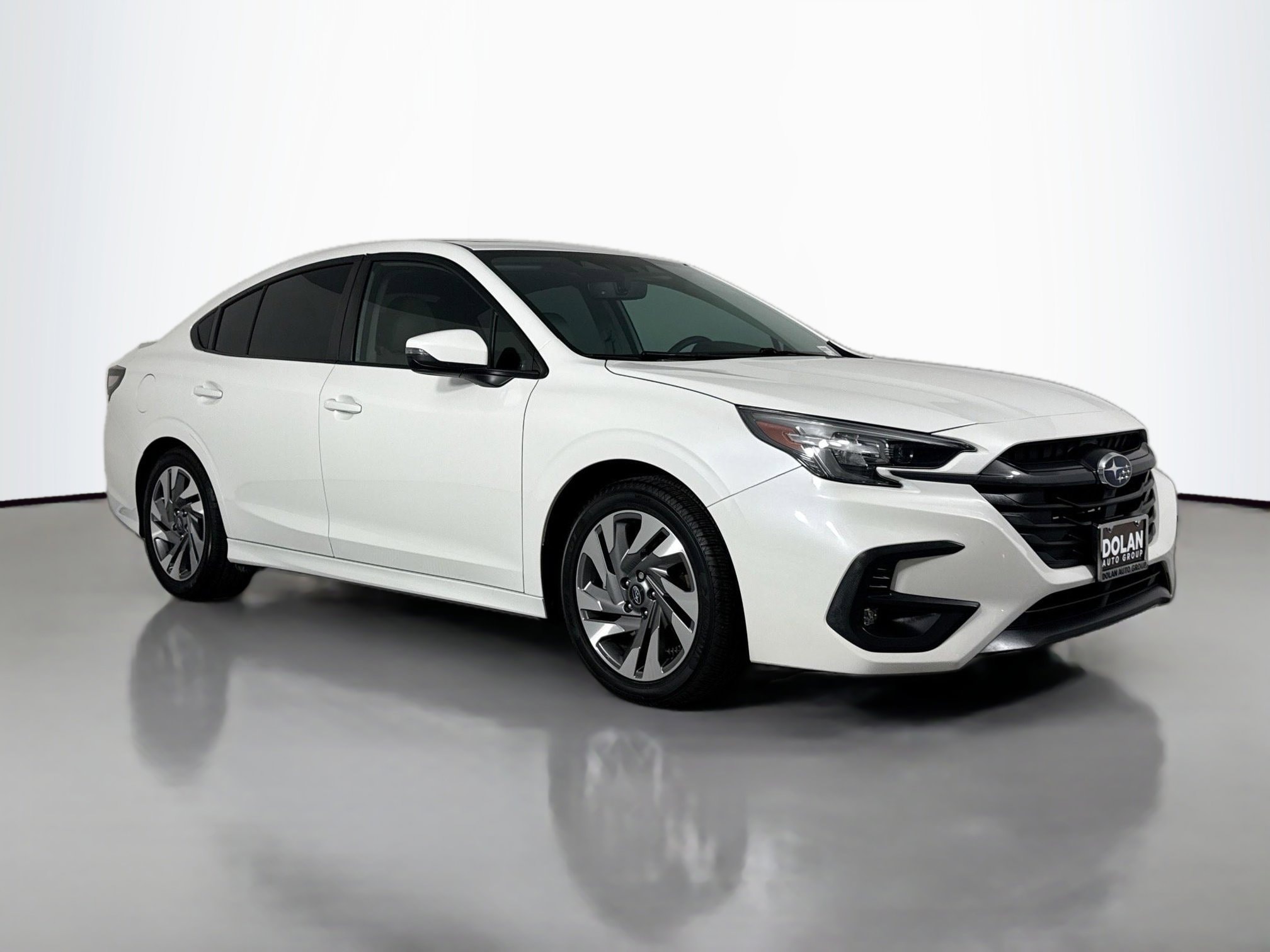 2023 Subaru Legacy Limited's photo