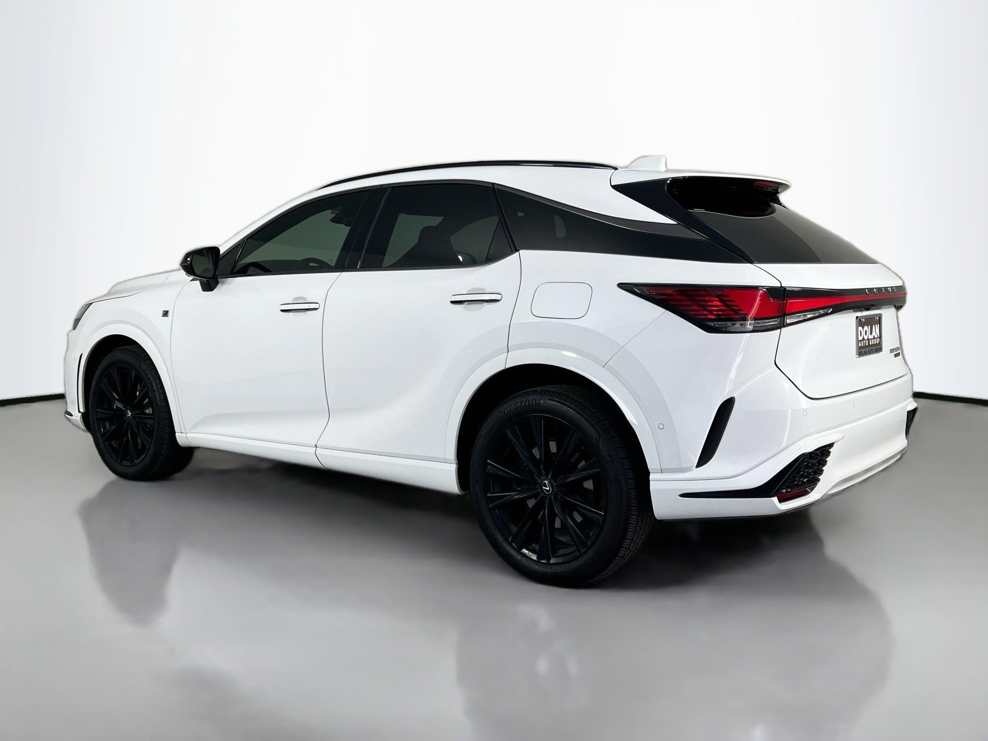 2024 Lexus RX 500h F SPORT Performance photo 3