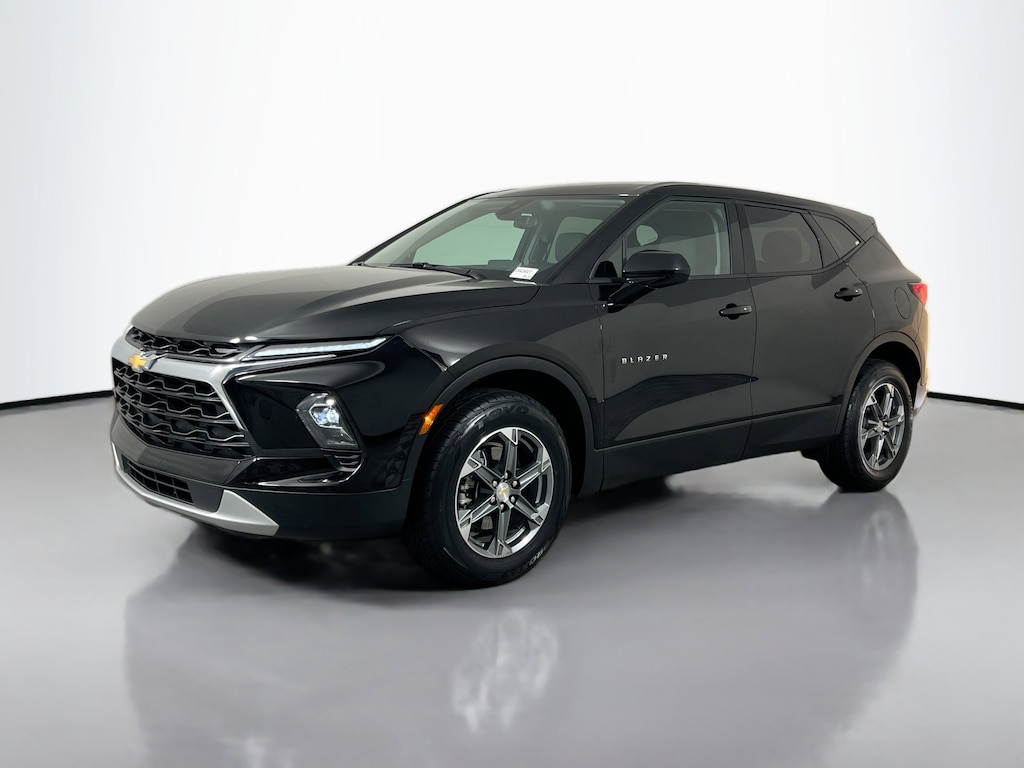 Used 2025 Chevrolet Blazer LT SUV