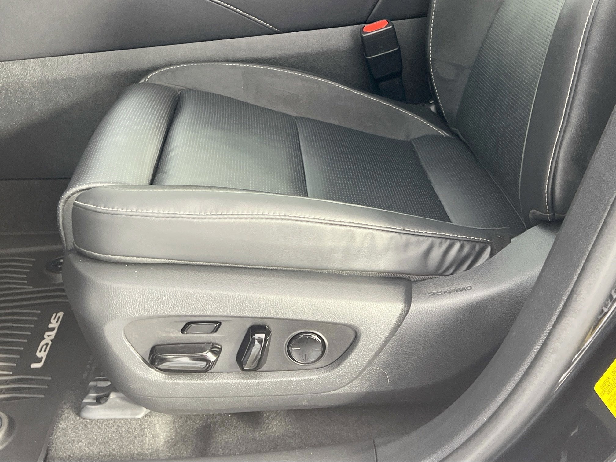 2024 Lexus RX 350 - Photo 42