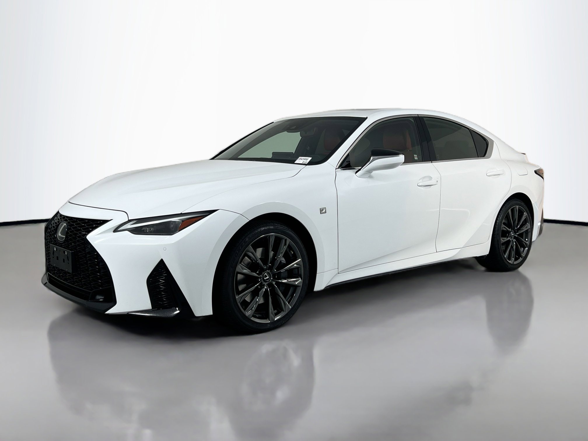 2021 Lexus IS 350 F SPORT photo 2