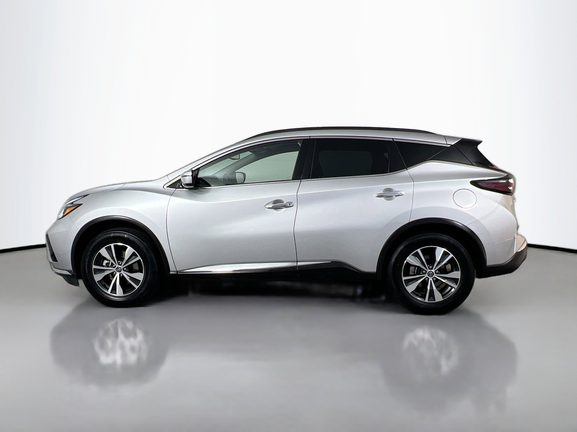 2023 Nissan Murano SV photo 3
