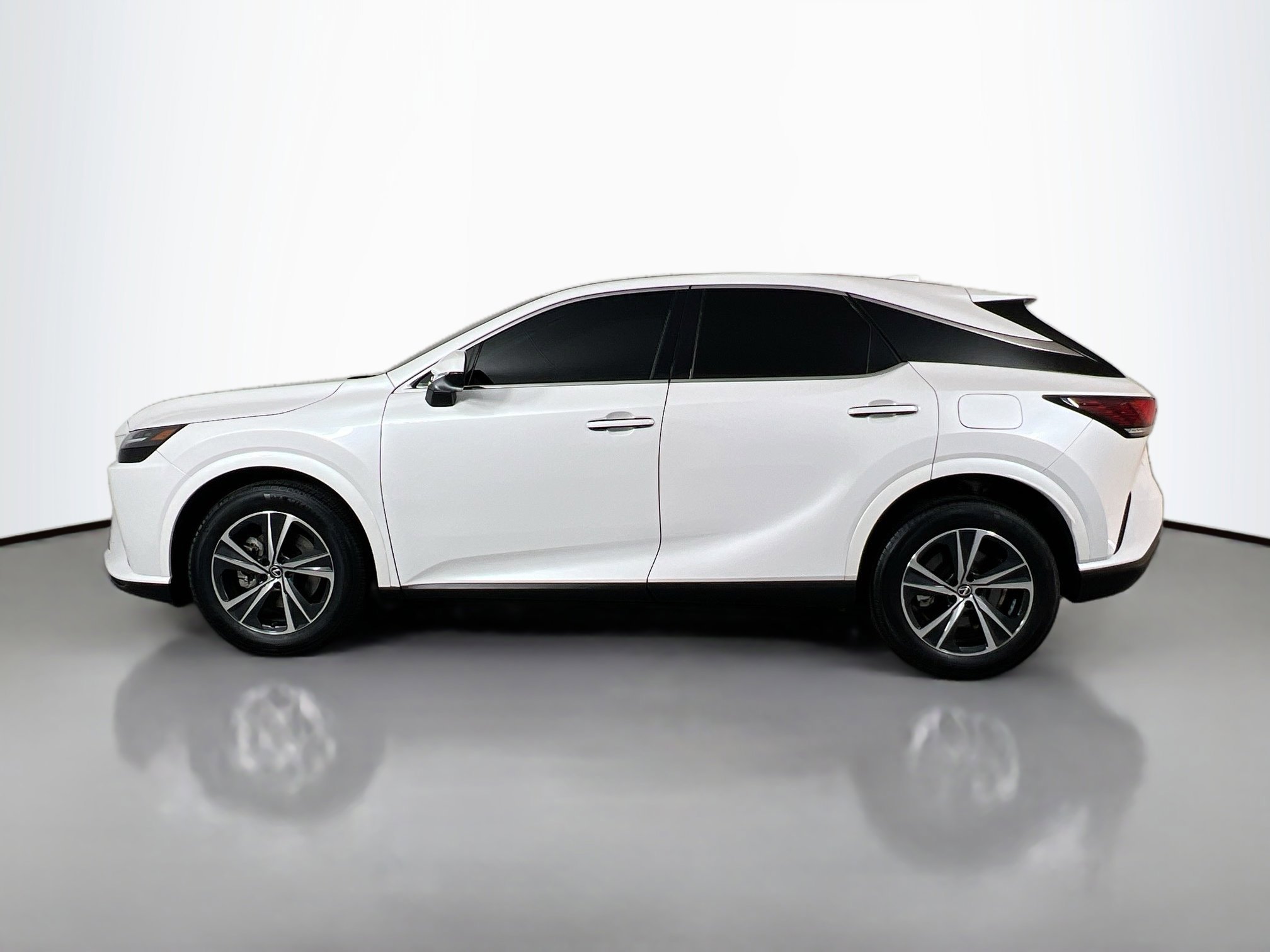 2024 Lexus RX 350 photo 2