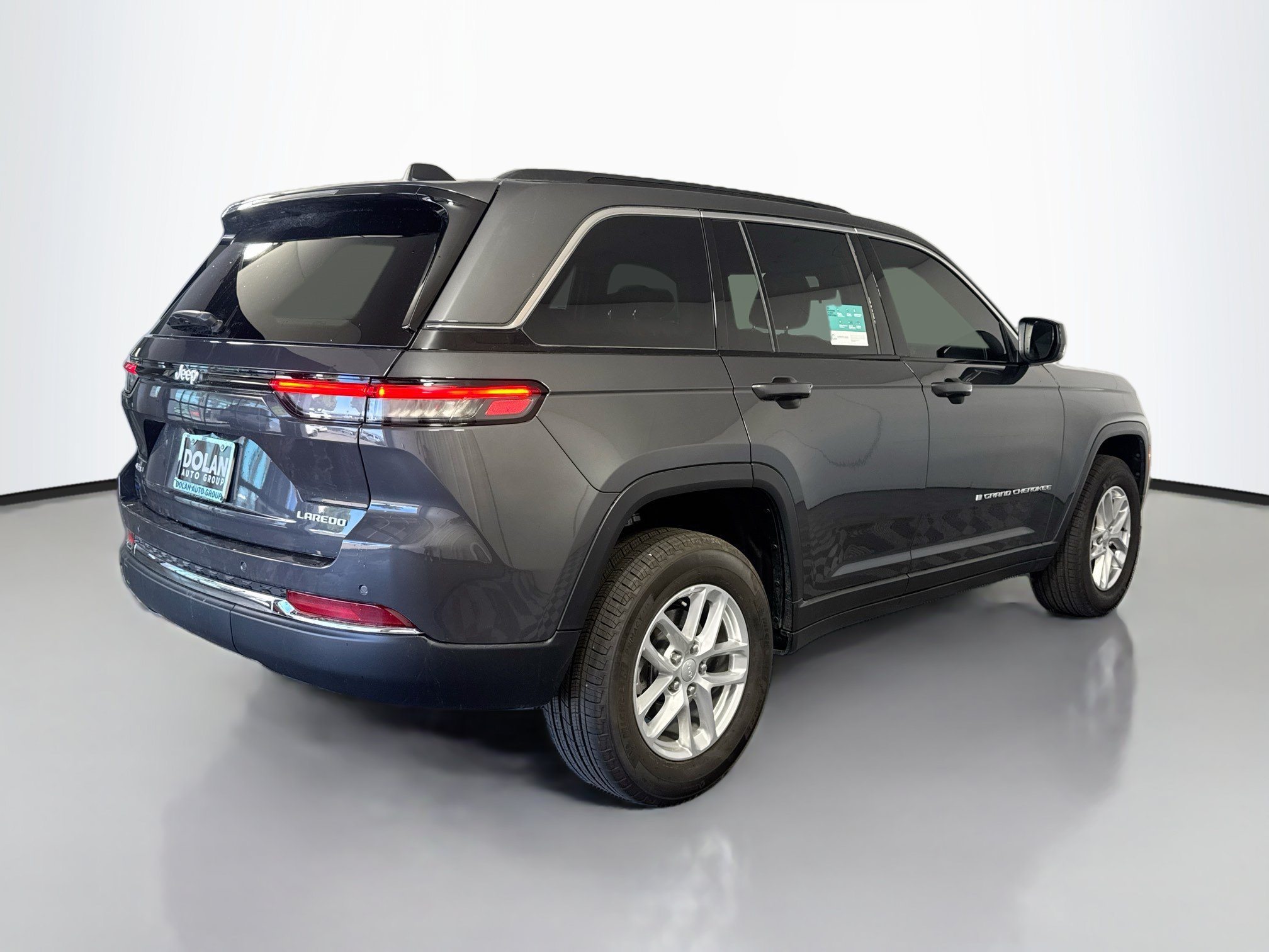2025 Jeep Grand Cherokee Laredo - Photo 31