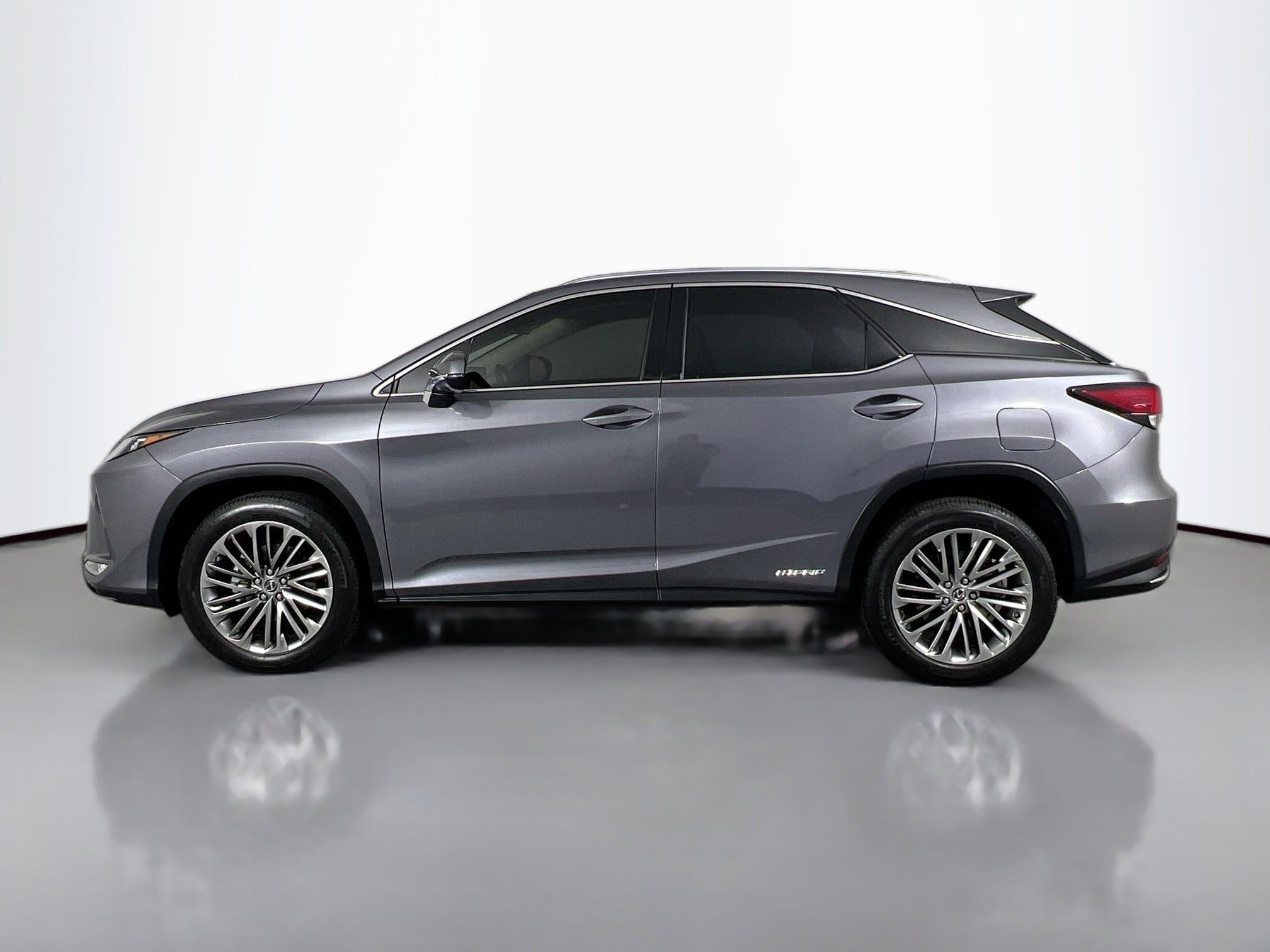 2022 Lexus RX 450h AWD photo 2
