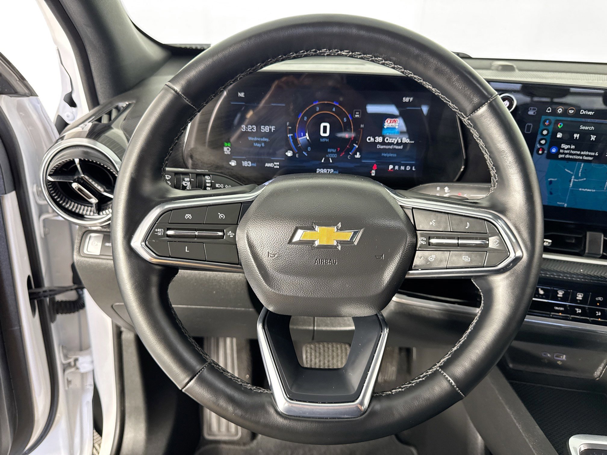 2025 Chevrolet Equinox LT - Photo 13
