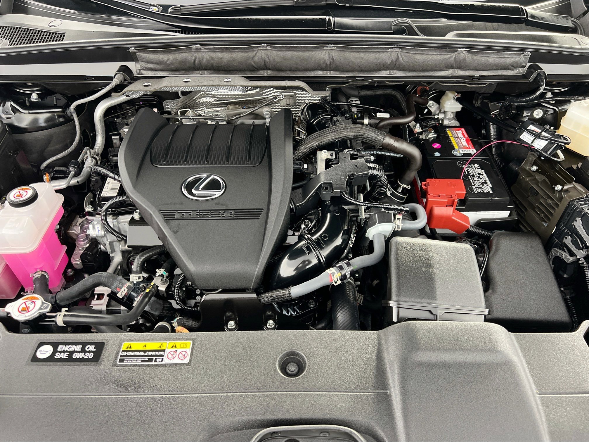 2024 Lexus RX 350 - Photo 36