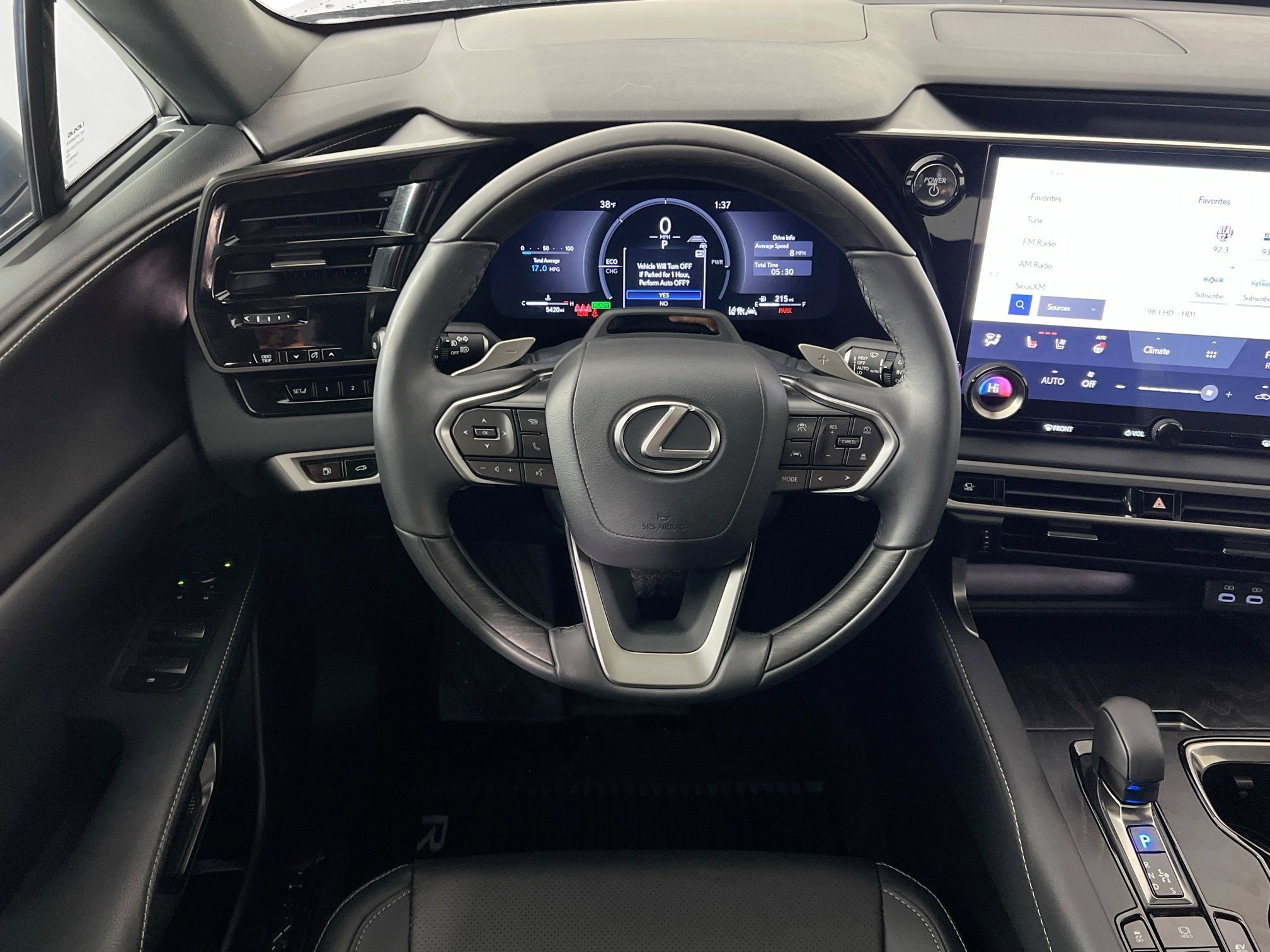 2025 Lexus RX Hybrid 350h - Photo 9