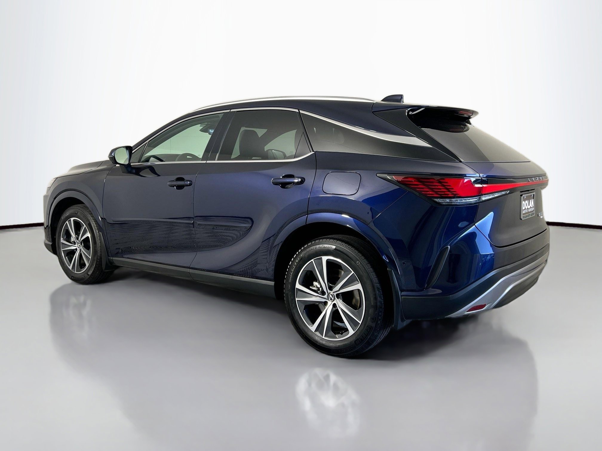 2023 Lexus RX 350h Premium photo 4