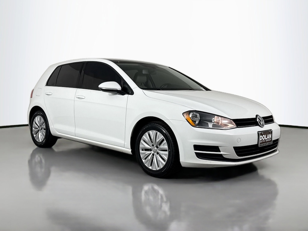 Used 2017 Volkswagen Golf S Hatchback