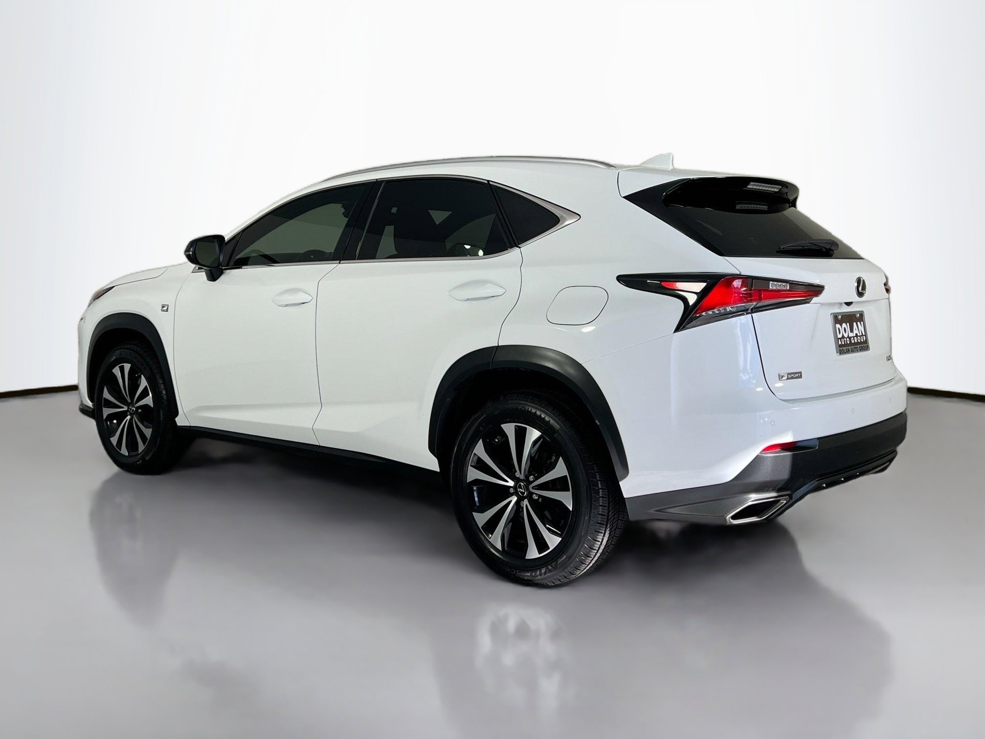 2021 Lexus NX 300 F SPORT photo 4
