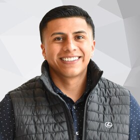 Staff member Salvador Ramos from a5a093e7f13d