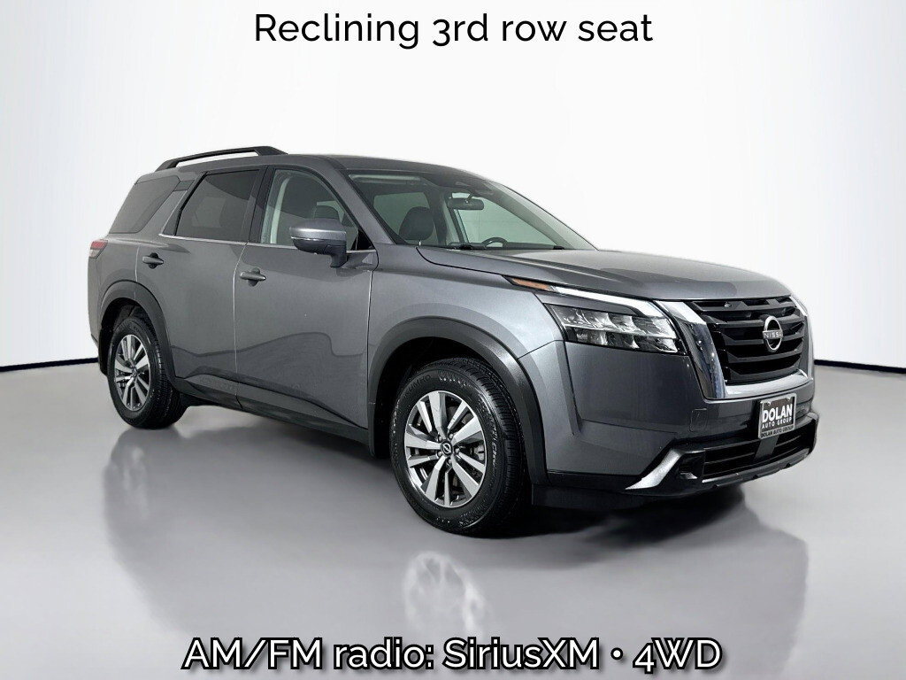 2022 Nissan Pathfinder SV 4WD's photo