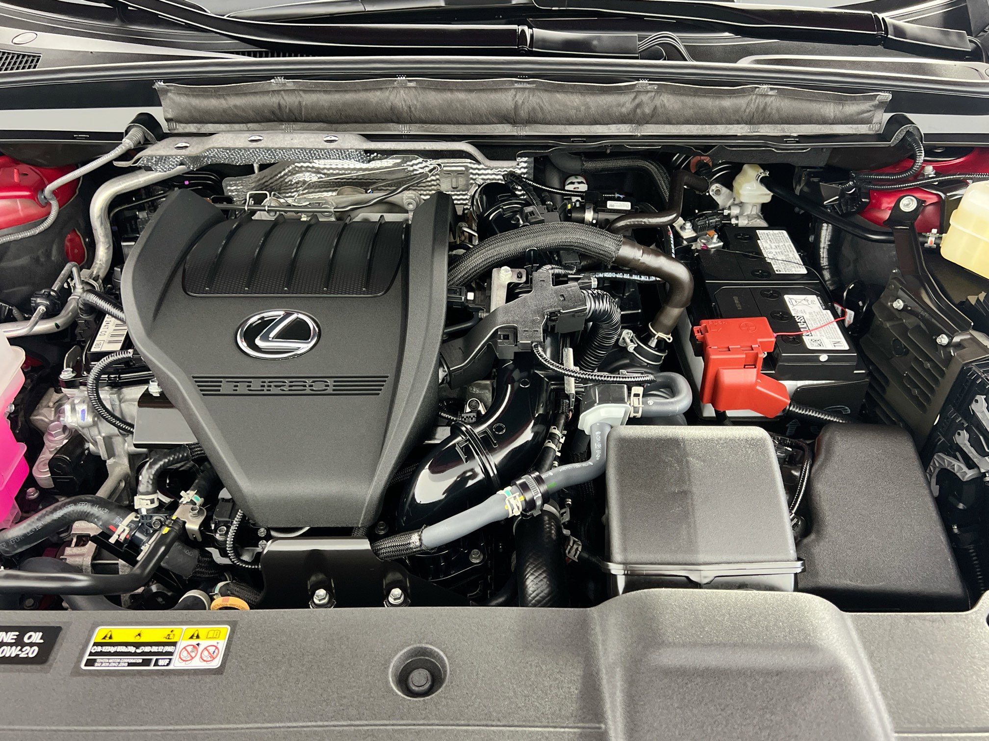 2025 Lexus RX 350 - Photo 30