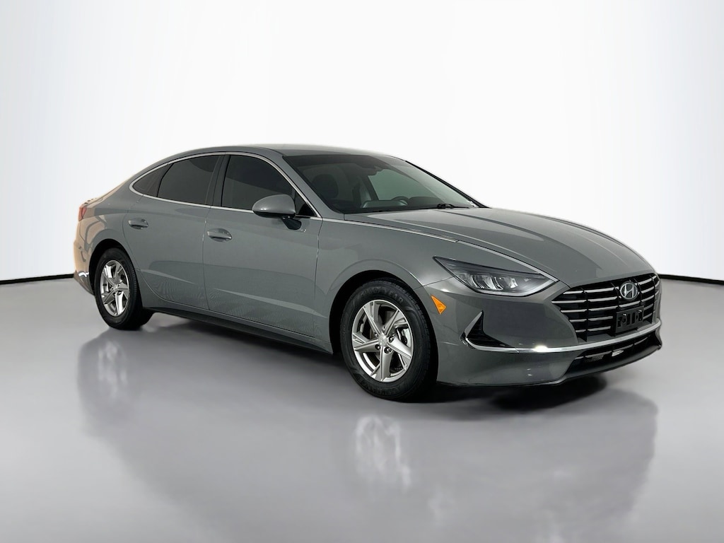 Used 2021 Hyundai Sonata SE Sedan