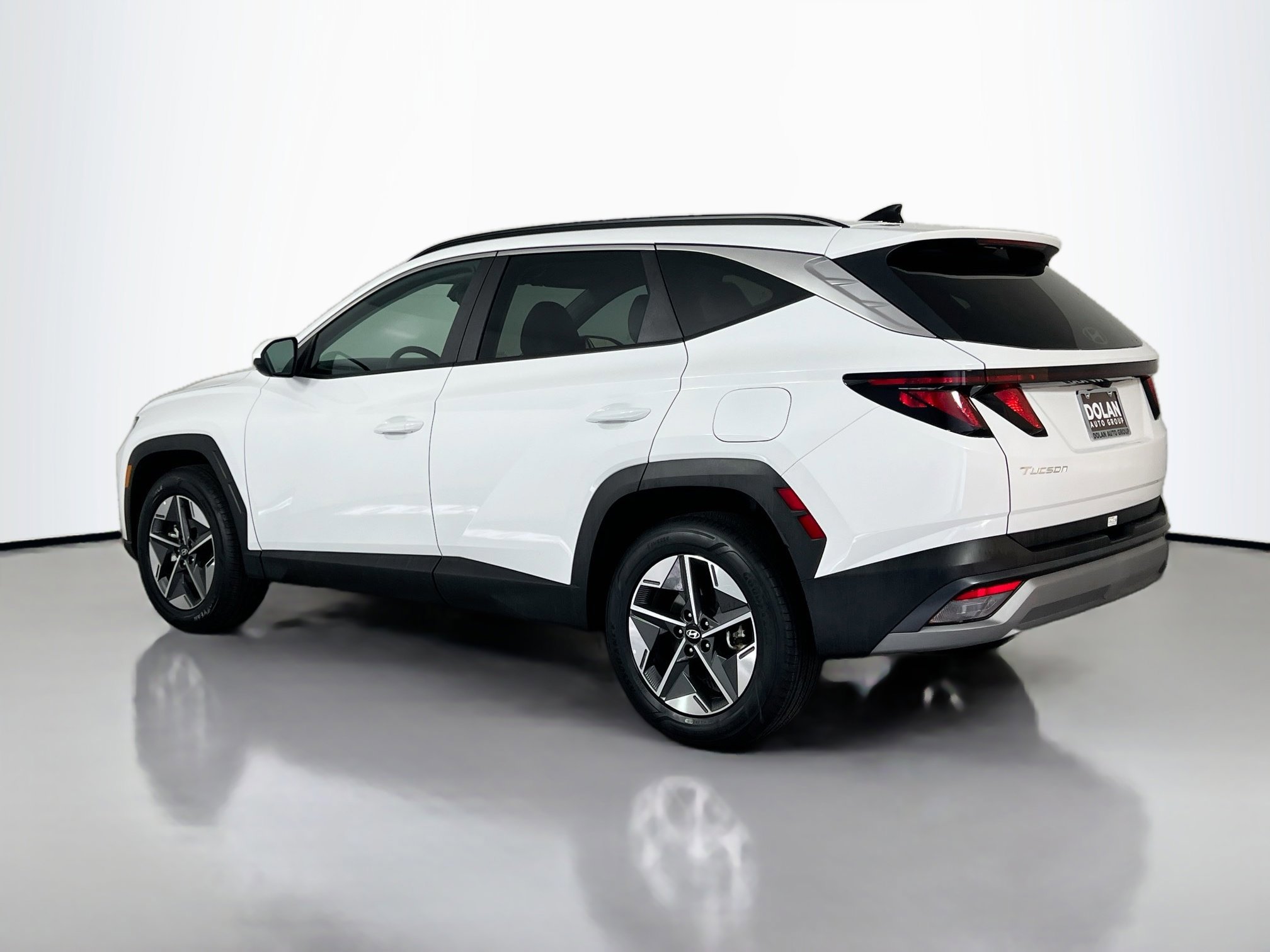 2025 Hyundai Tucson SEL photo 3