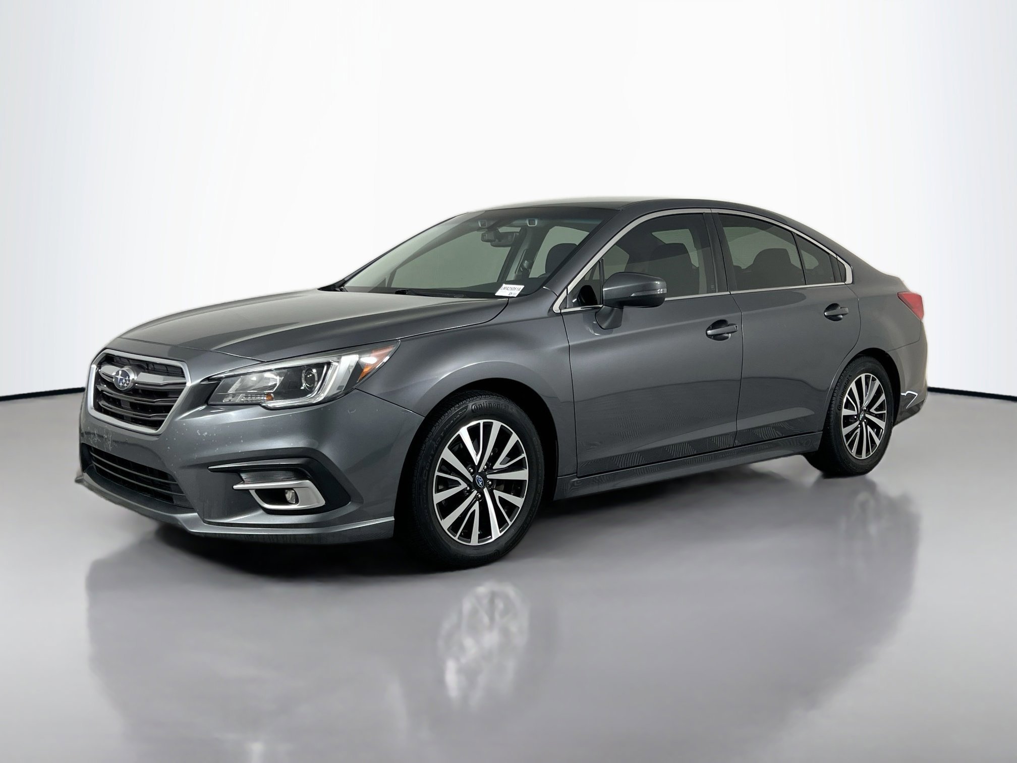 2018 Subaru Legacy Premium photo 4