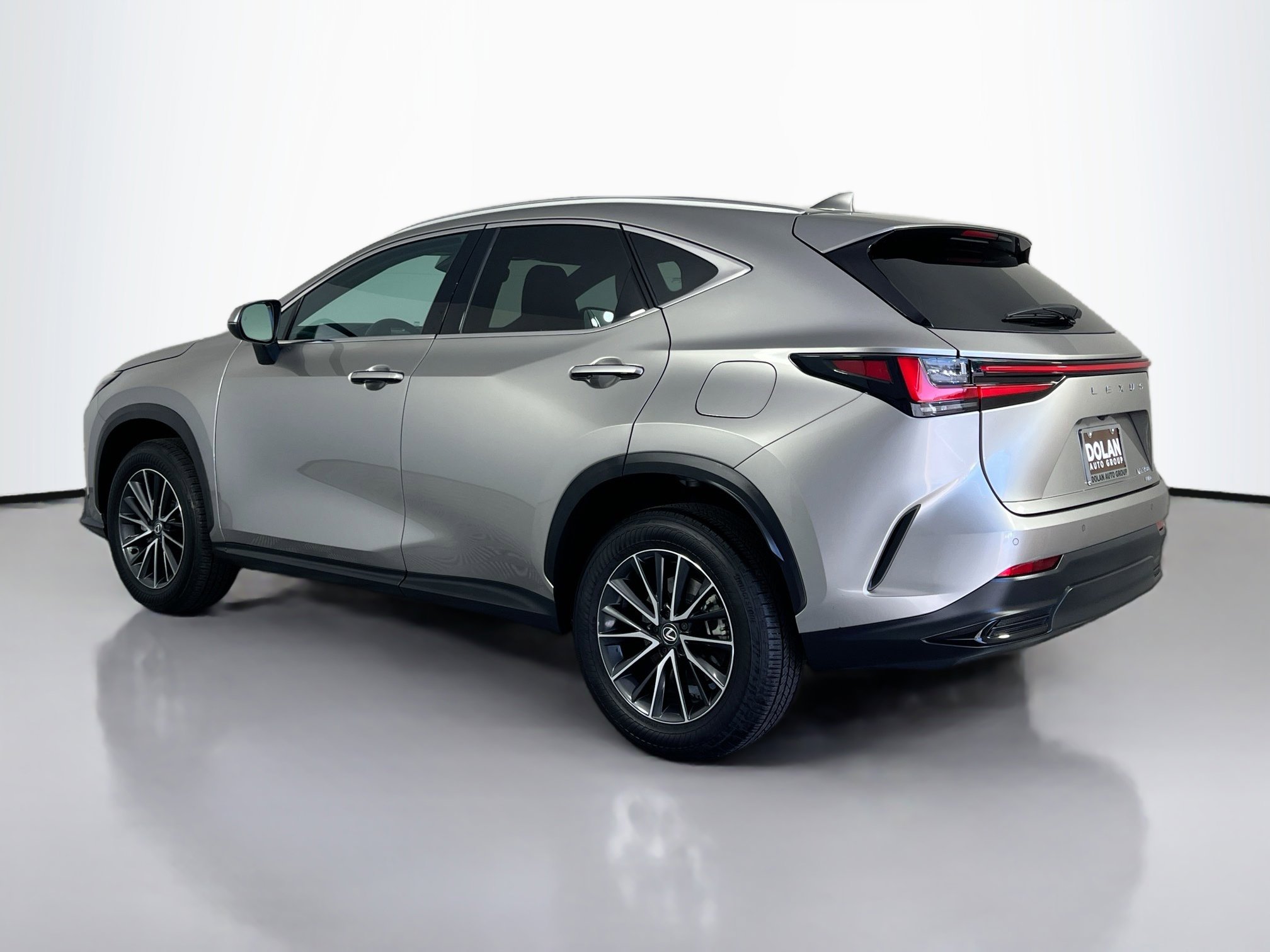 2025 Lexus NX 350 Premium photo 4