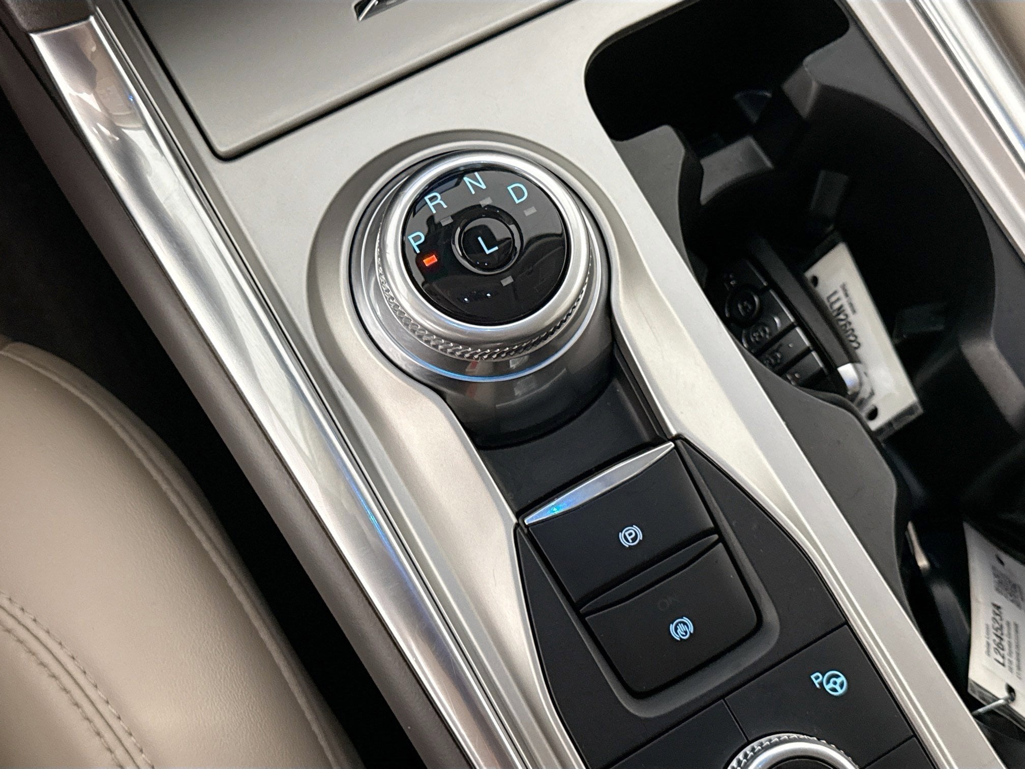 2023 Ford Explorer Platinum - Photo 27
