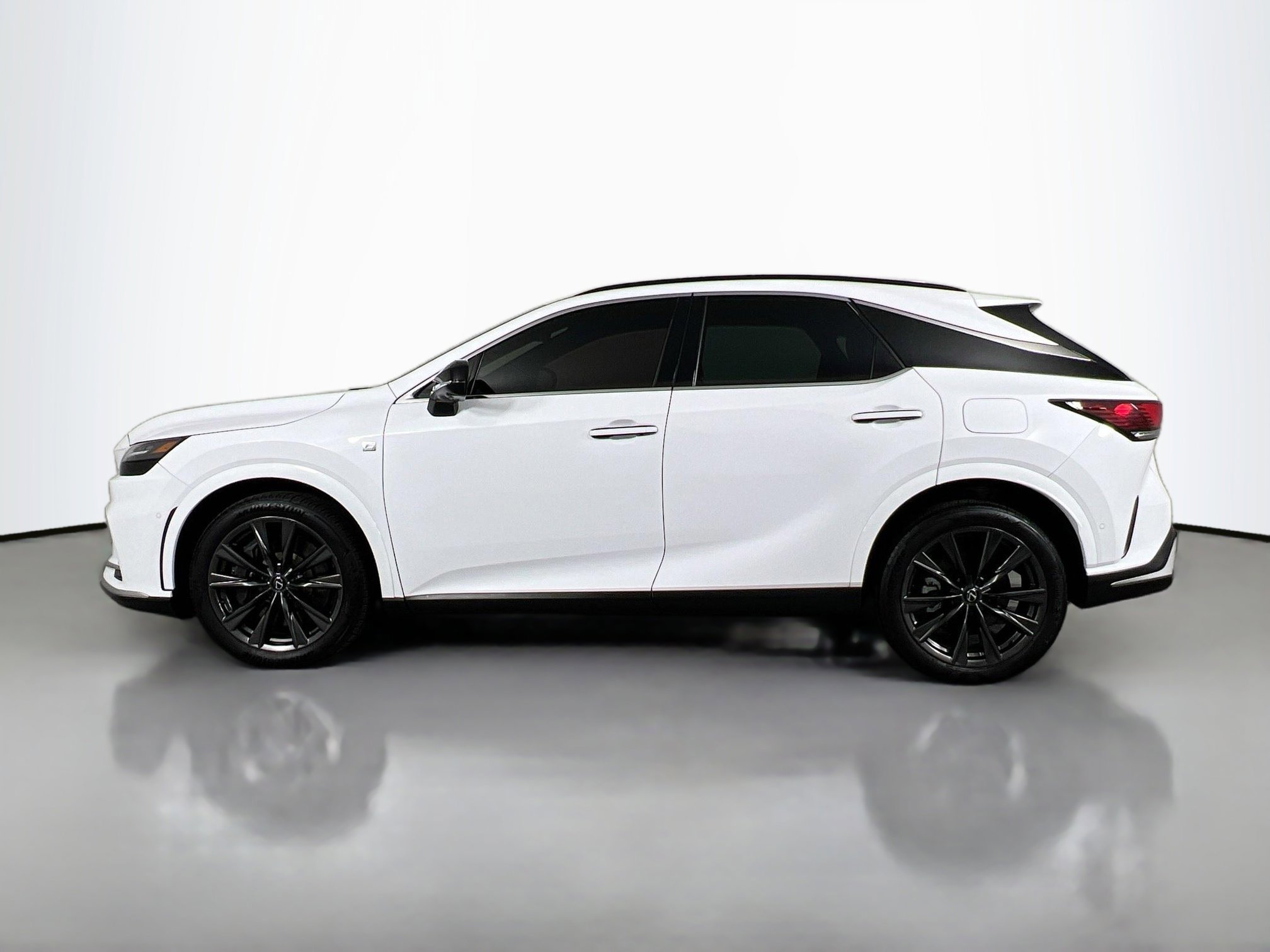 2024 Lexus RX 350 F SPORT Handling AWD photo 2