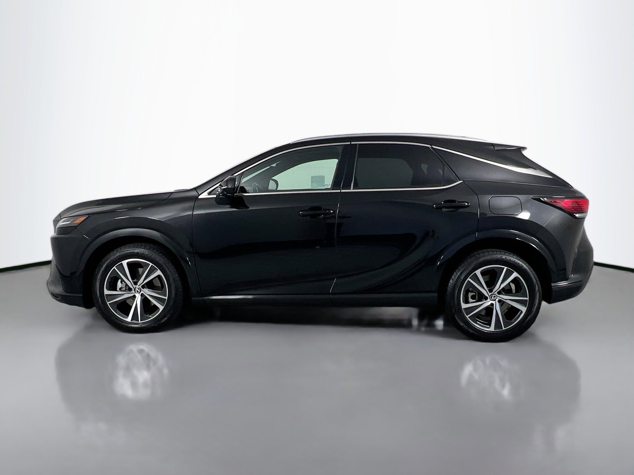 2024 Lexus RX 350 photo 2