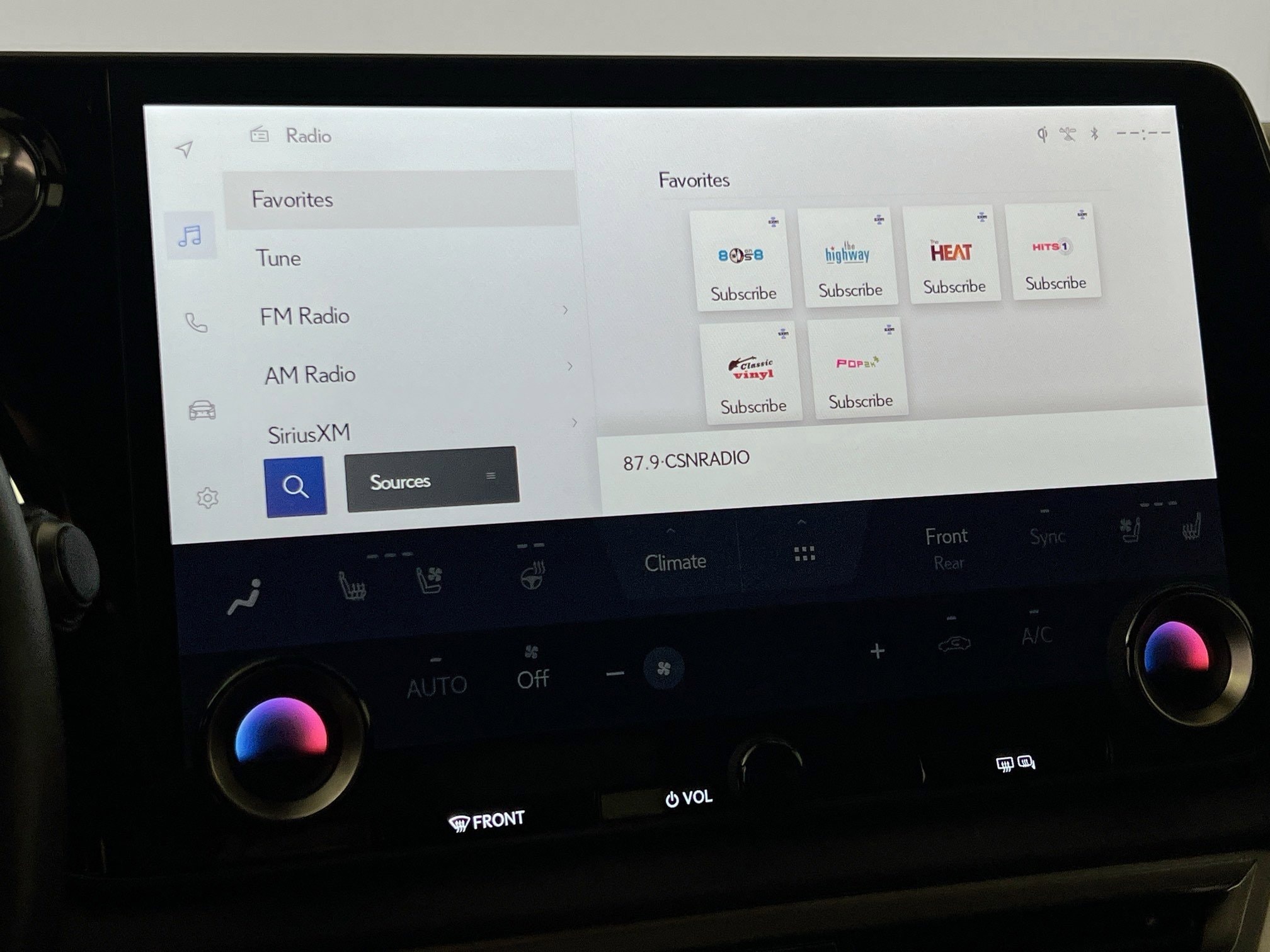 2025 Lexus RX 350 - Photo 15