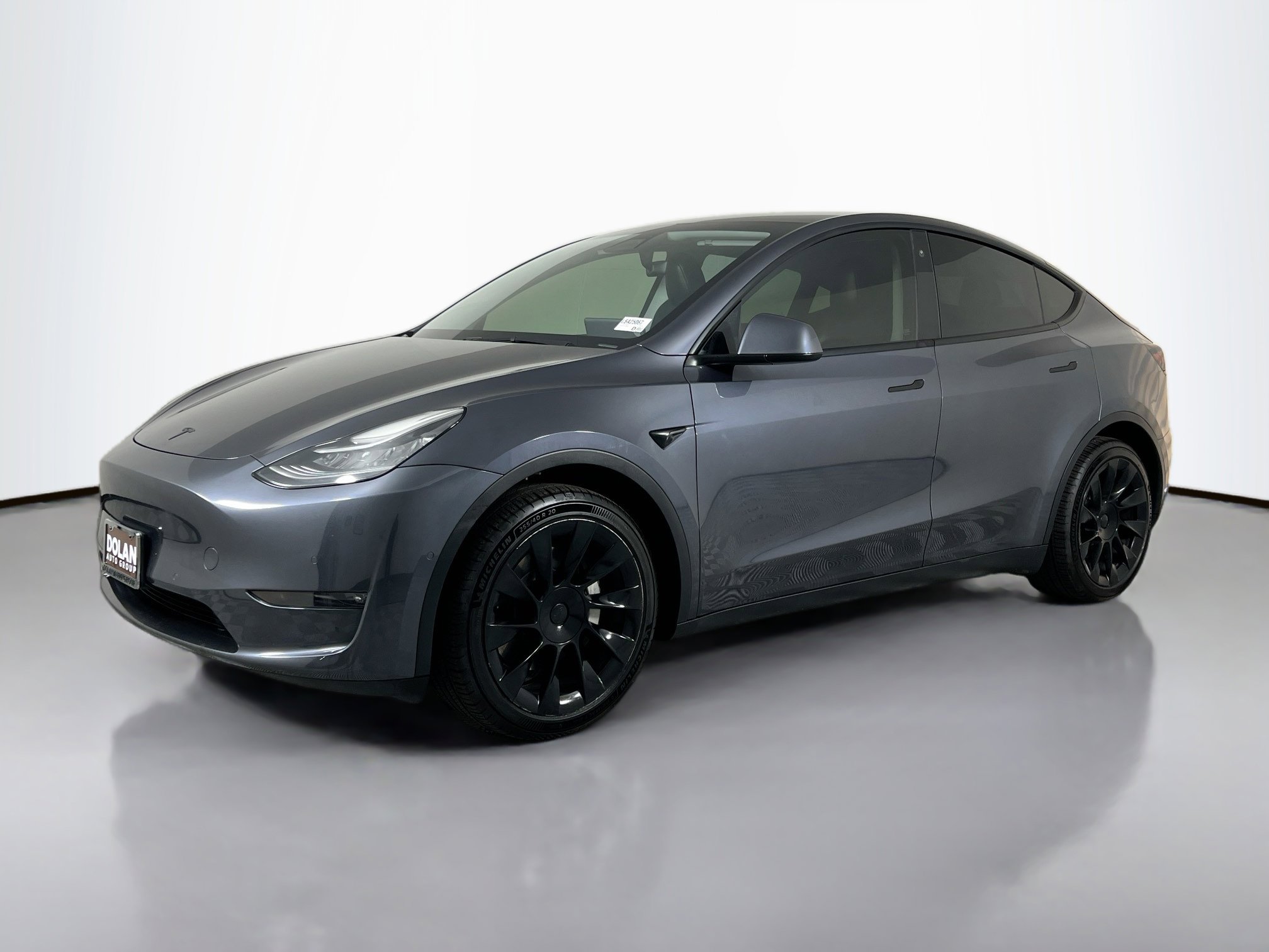 2021 Tesla Model Y Long Range photo 2