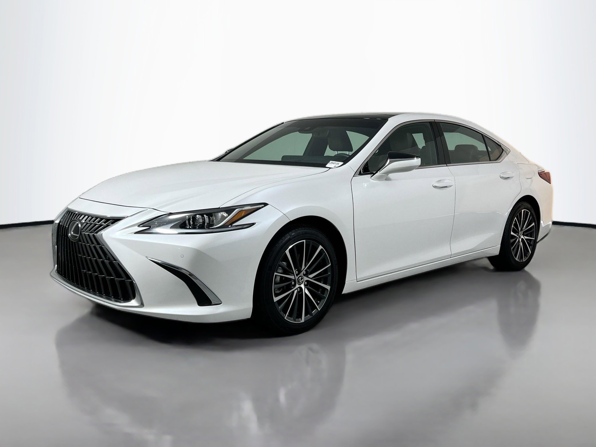 2025 Lexus ES 350 photo 2