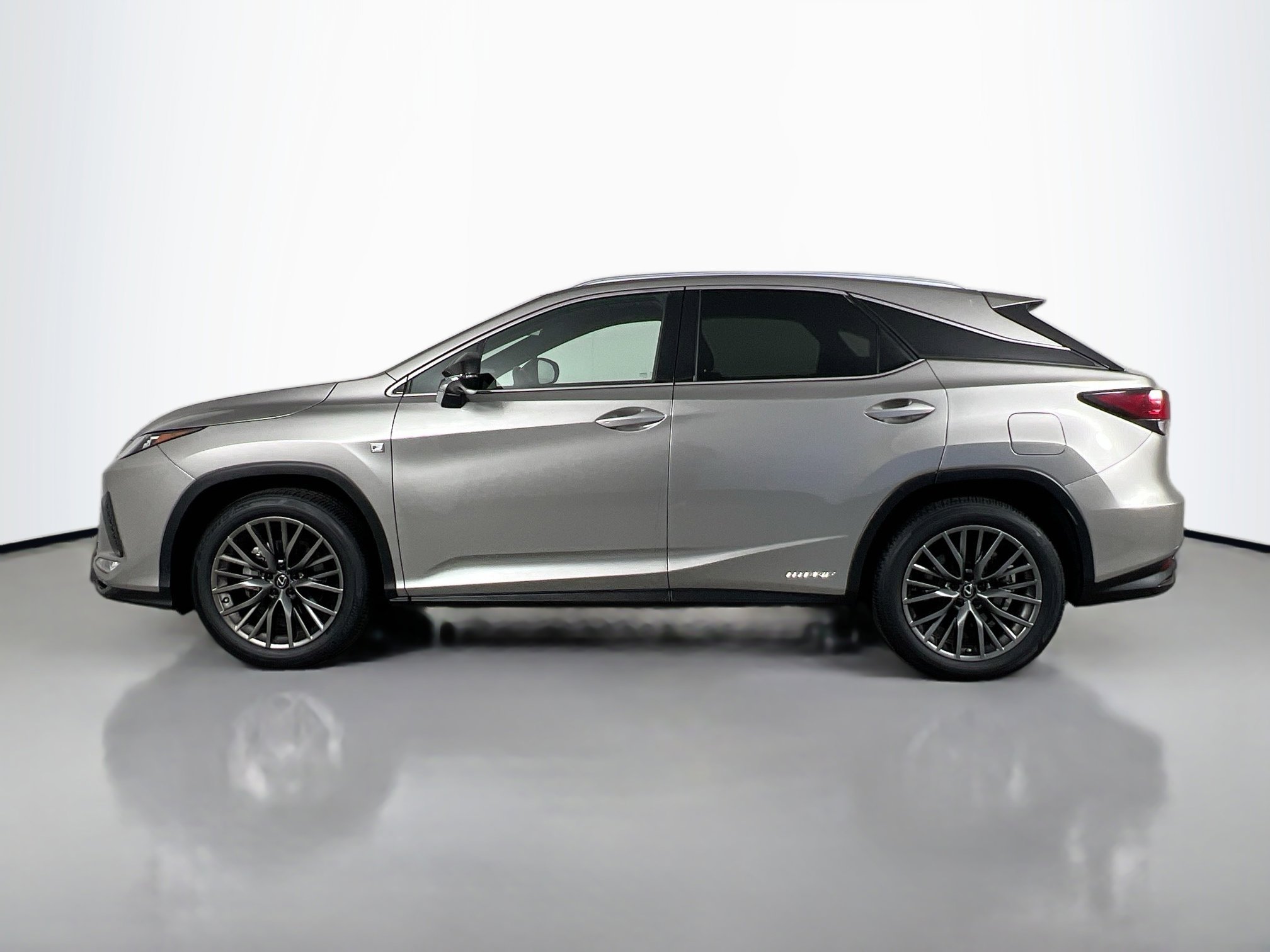 2022 Lexus RX 450h F SPORT Handling photo 3