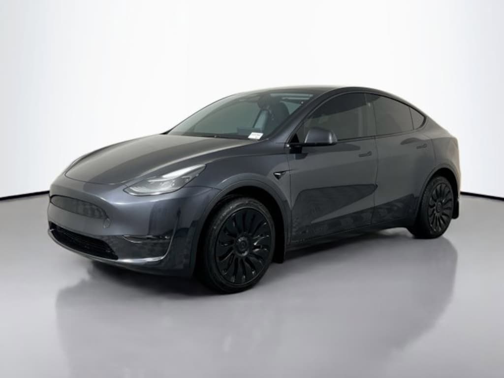 Used 2024 Tesla Model Y Long Range SUV