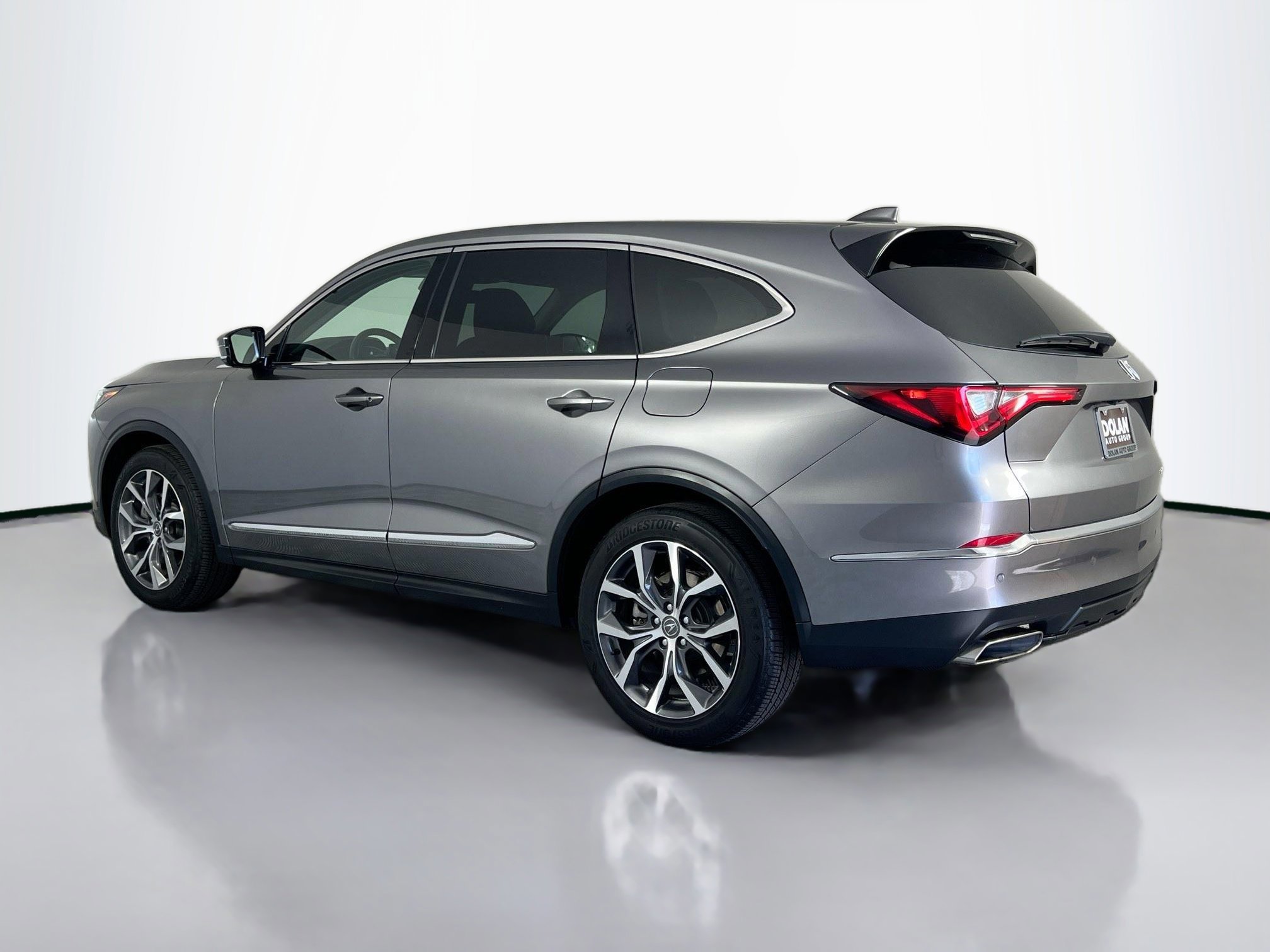 2023 Acura MDX SH-AWD Technology photo 3