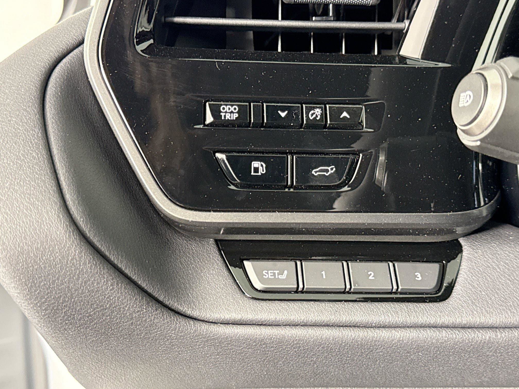2026 Lexus TX Premium - Photo 42