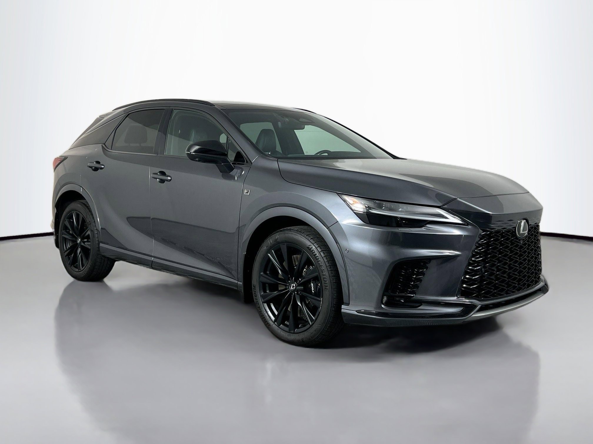 2024 Lexus RX Hybrid 500h's photo