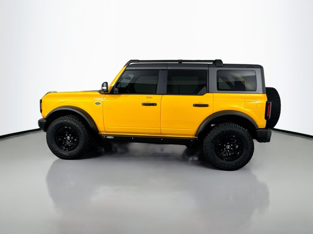 Used 2022 Ford Bronco Base 4 Door Advanced 4x4 SUV