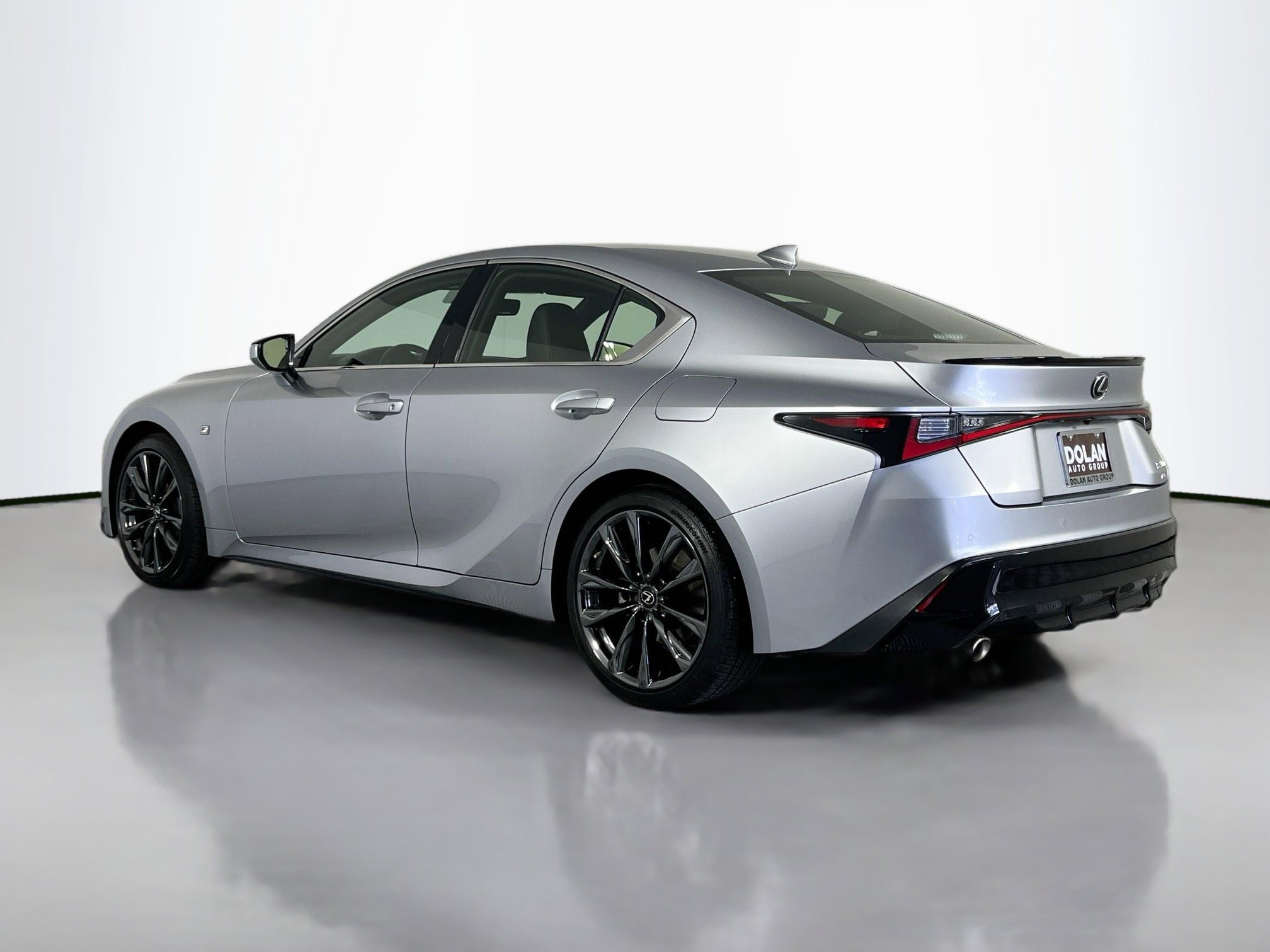 2022 Lexus IS 350 F SPORT photo 4