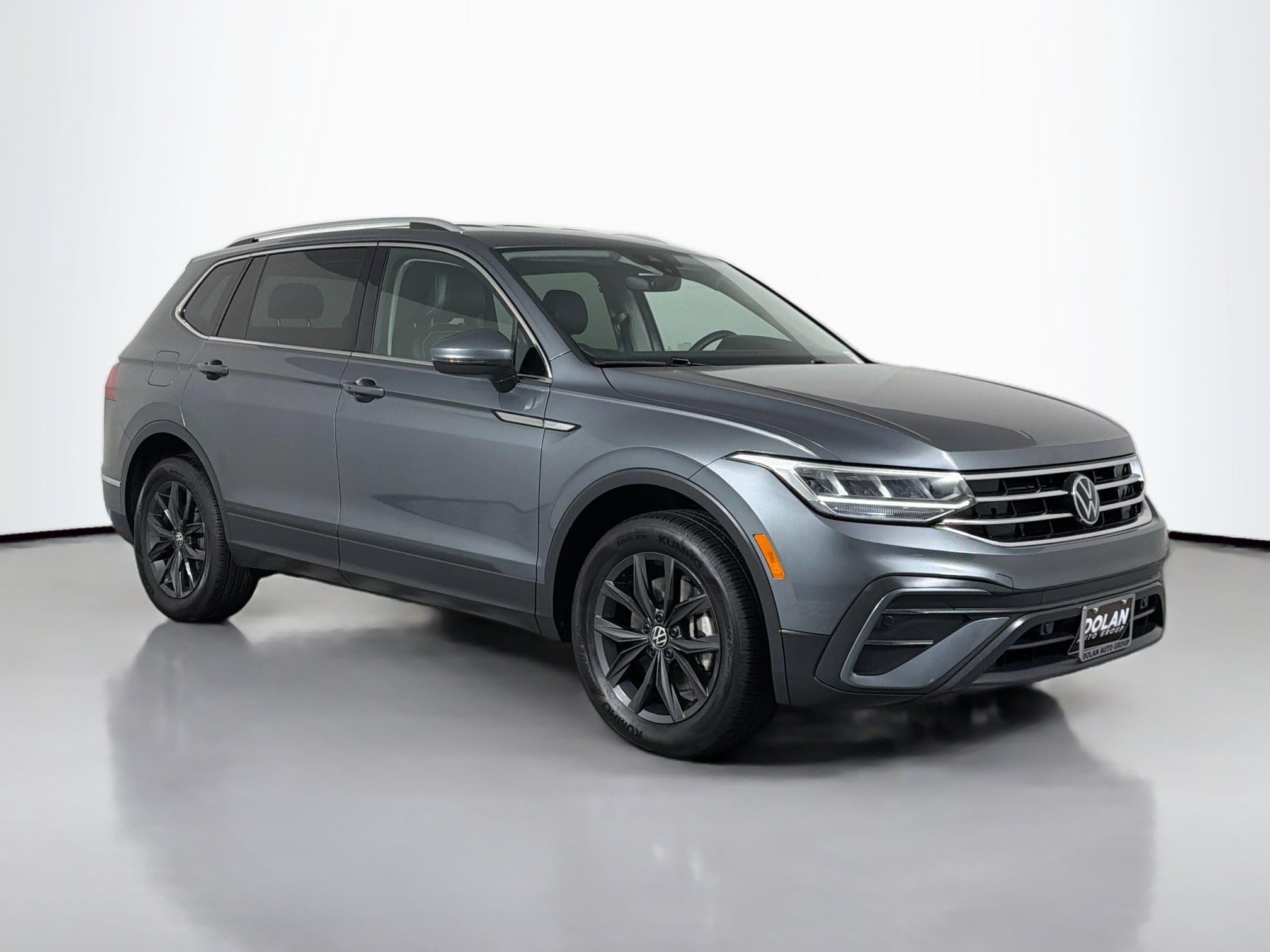 2024 Volkswagen Tiguan 2.0T SE 4Motion's photo