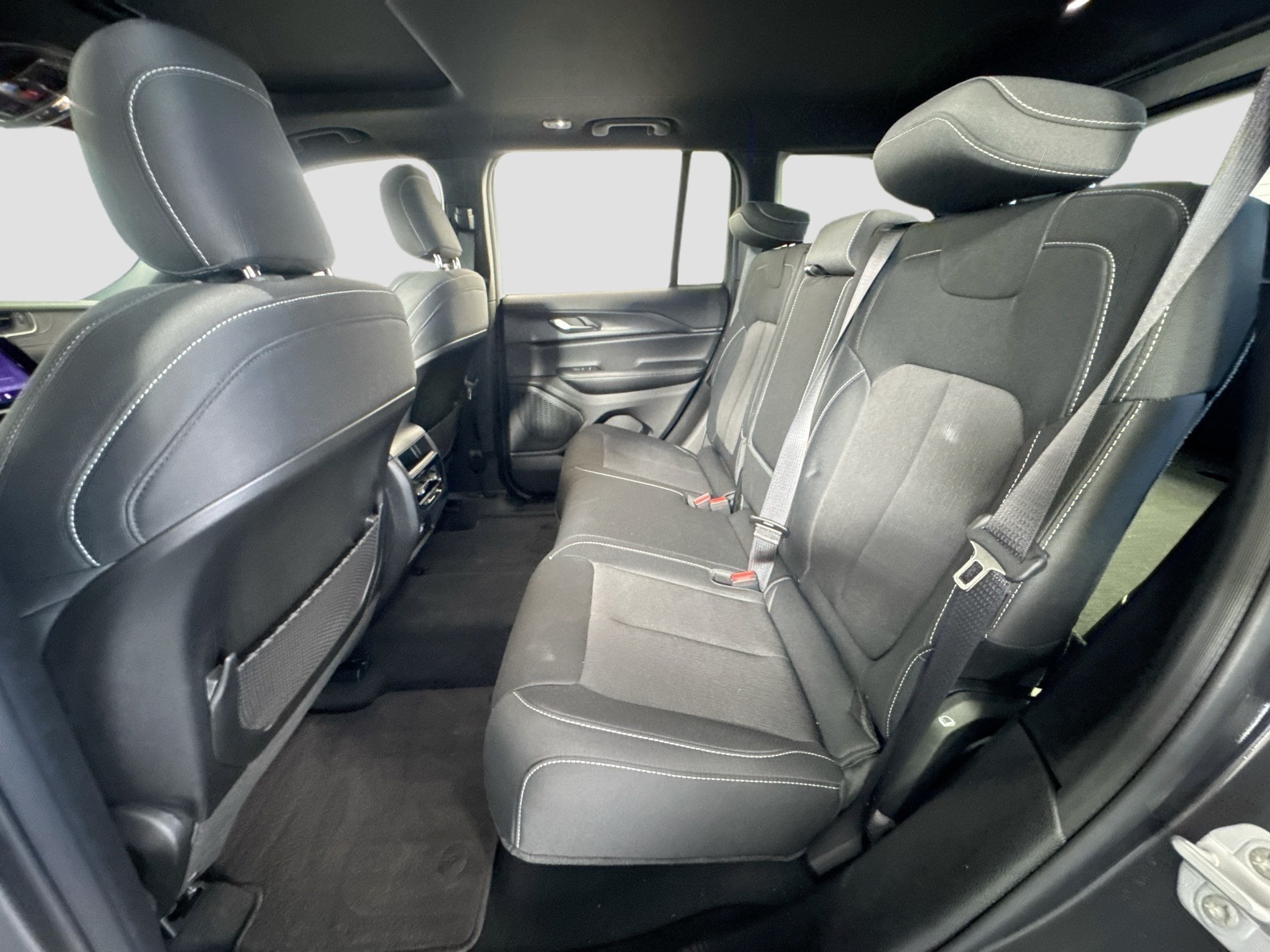 2025 Jeep Grand Cherokee Laredo - Photo 10