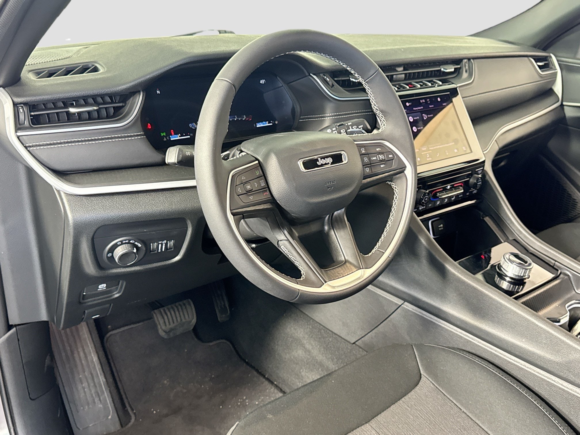 2025 Jeep Grand Cherokee Laredo - Photo 7