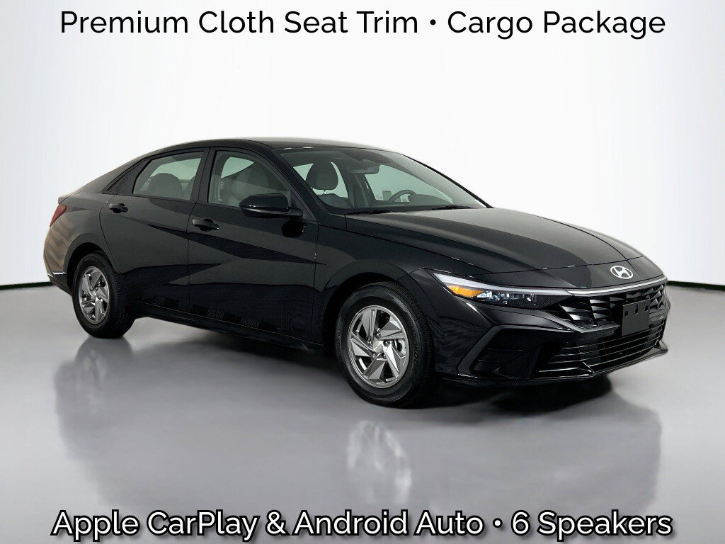 2025 Hyundai Elantra SE