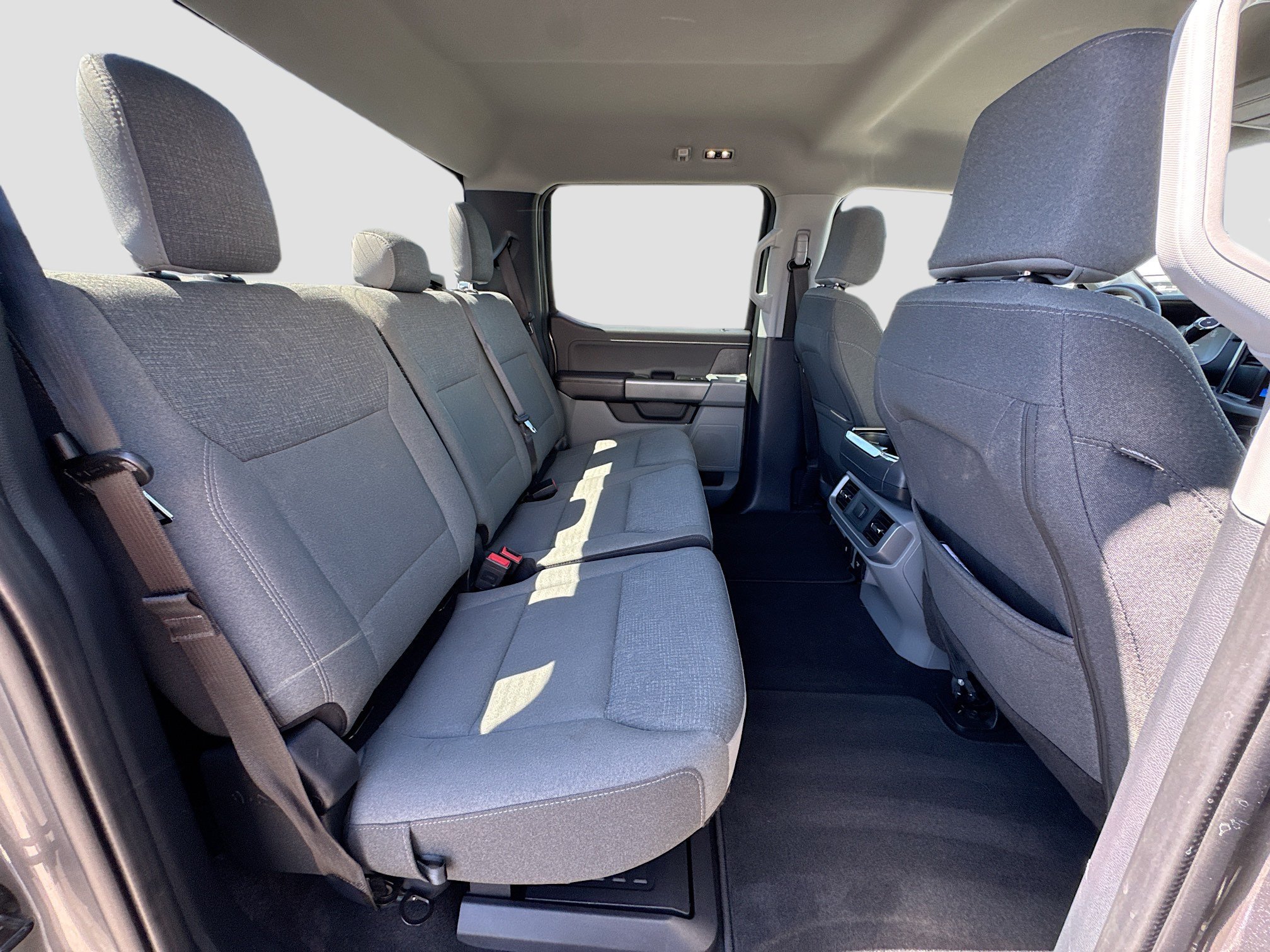 2025 Ford F-150 XLT - Photo 27