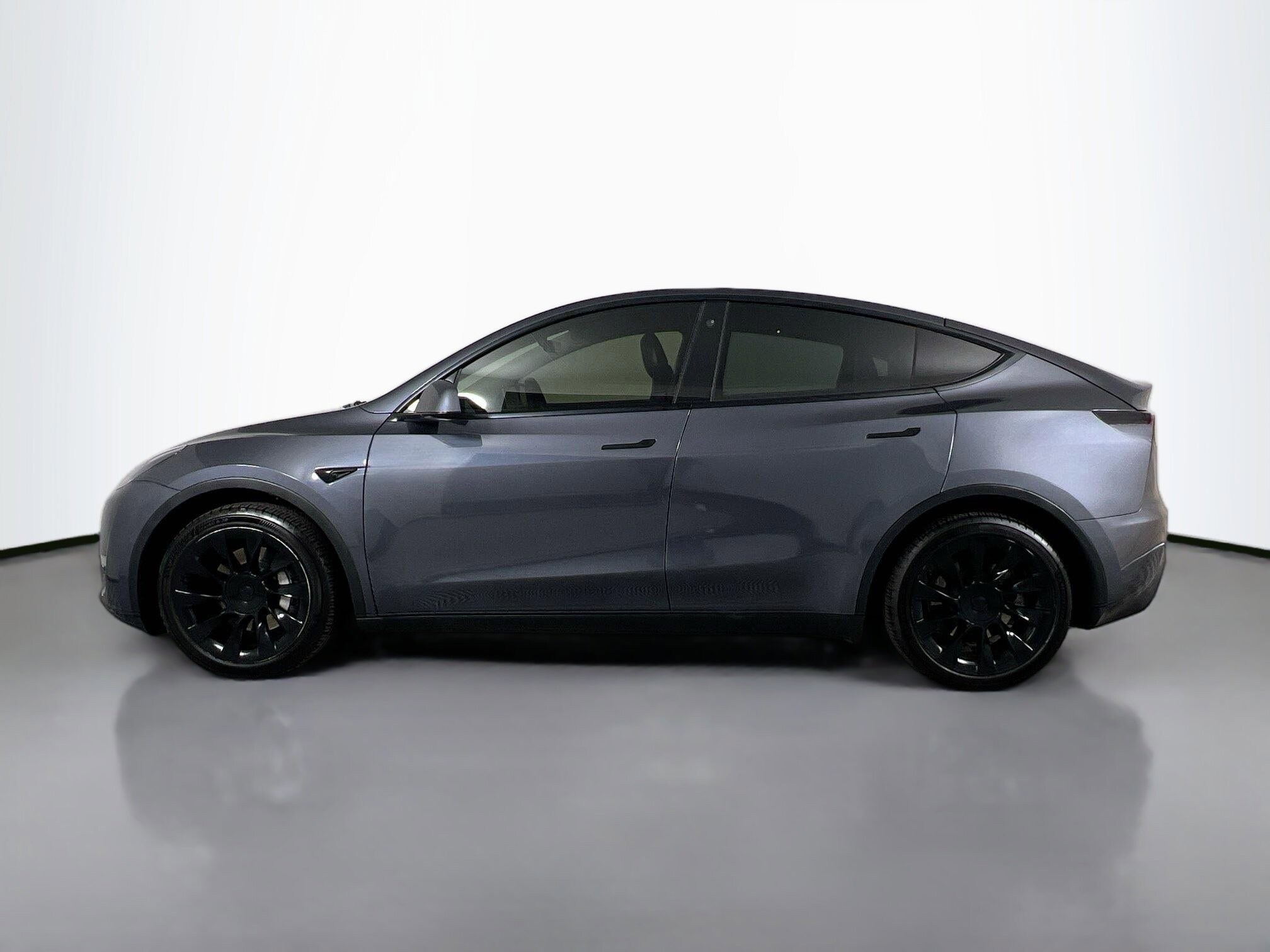 2021 Tesla Model Y Long Range photo 2