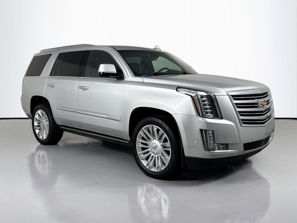 Used 2017 Cadillac Escalade Platinum SUV